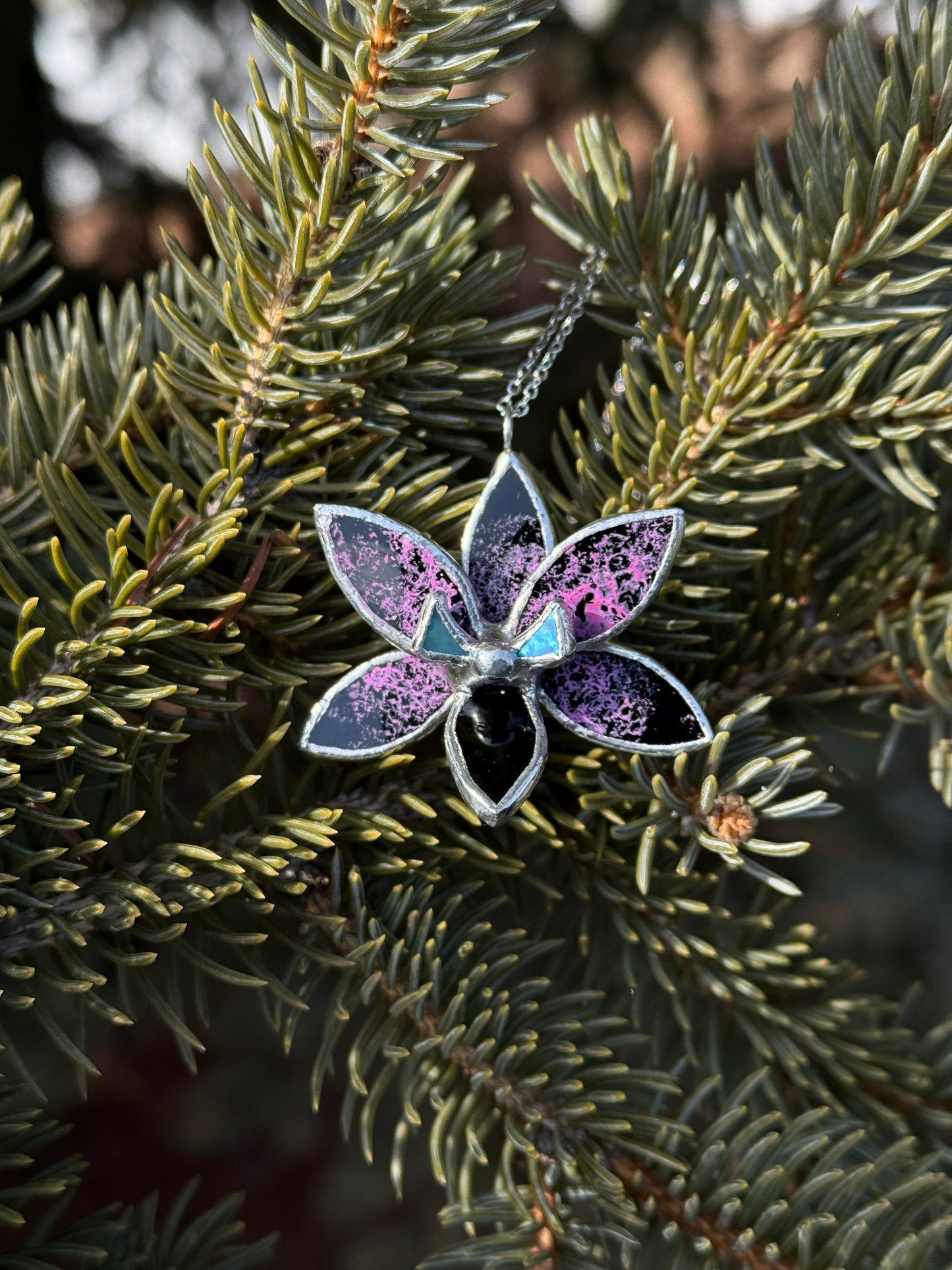 " . Preorder Necklace Tropical Orchid Black tiger” Stained glass tropical flower 3D, art jewelry