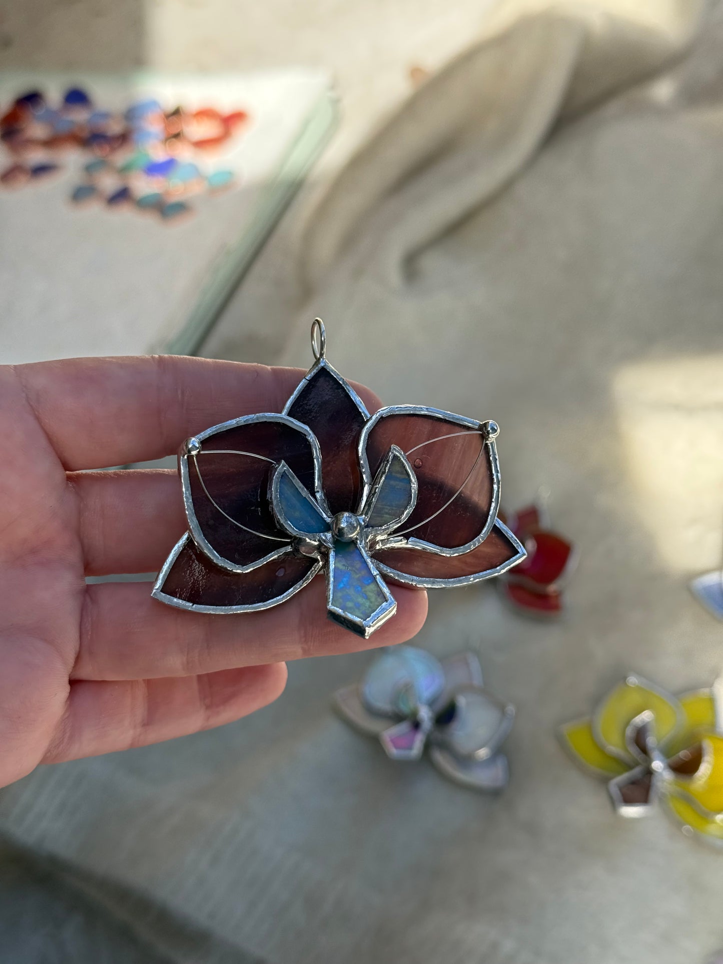 " . Orchid flower Purple with veins , Stained glass Decorative ORNAMENT, Christmas decoration, Suncatcher