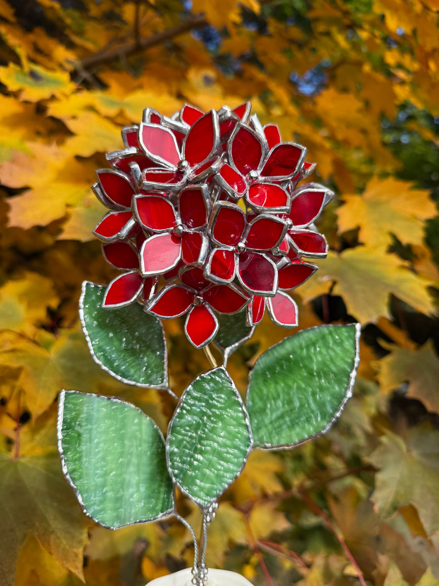 " . Hydrangea bunch Scarlet red in the pot ”, Stained glass tropical flower 3D, Sun catcher, Table plant, Garden stick, Outdoor and gardening decor