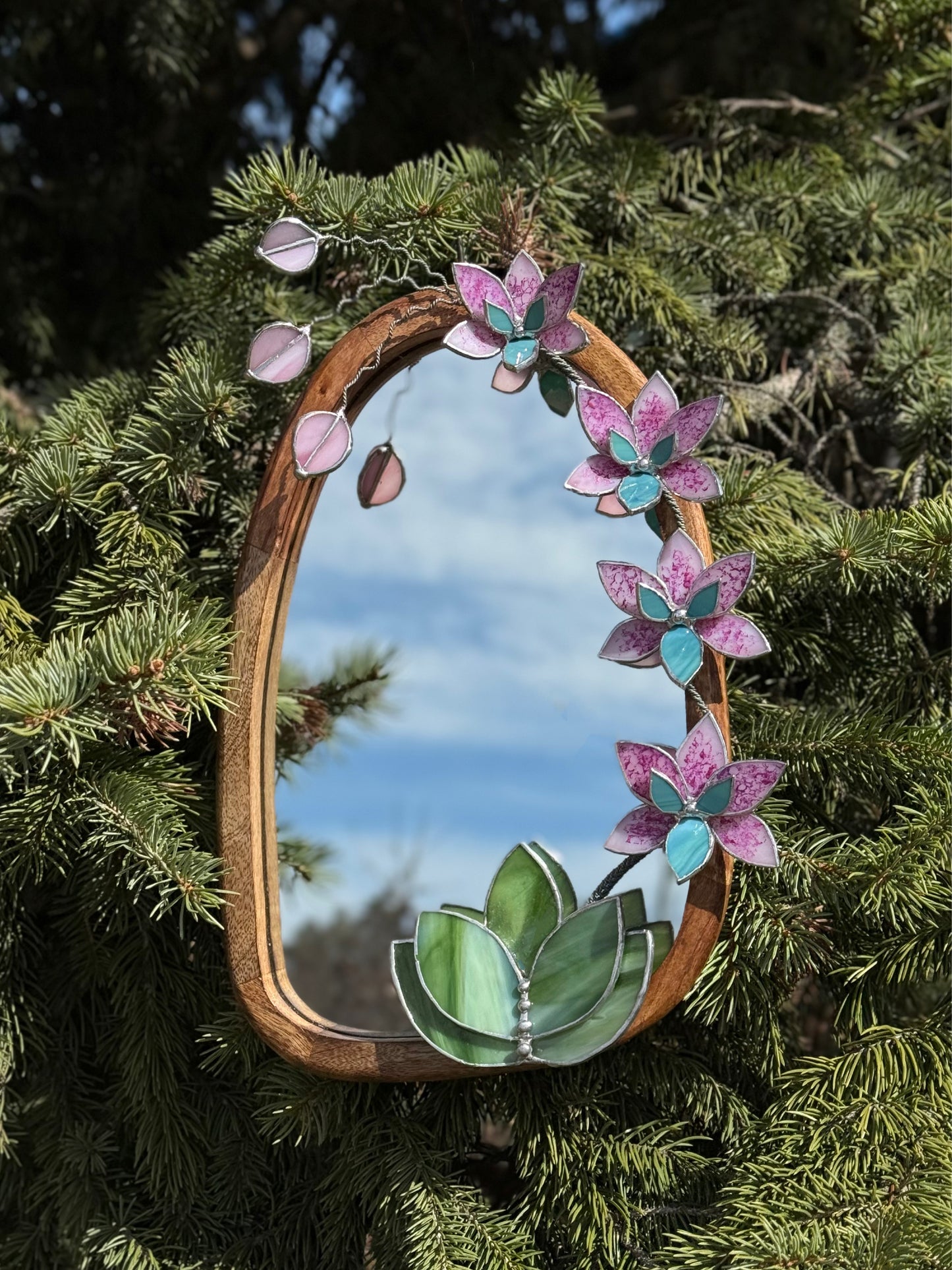" .Baby Pink Tiger Orchid Mirror”, Stained glass flower Wall decor, Suncatcher, Home wedding Decor, Christmas gift, available SALE