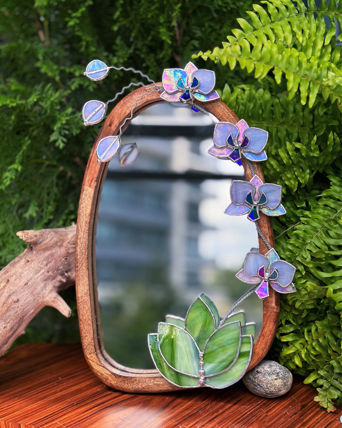 " .Lavender iridescent Orchid Mirror”, Stained glass flower Wall decor, Suncatcher, Home wedding Decor, Christmas gift