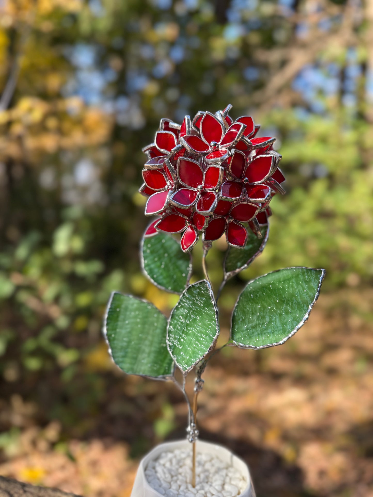 " . Hydrangea bunch Scarlet red in the pot ”, Stained glass tropical flower 3D, Sun catcher, Table plant, Garden stick, Outdoor and gardening decor
