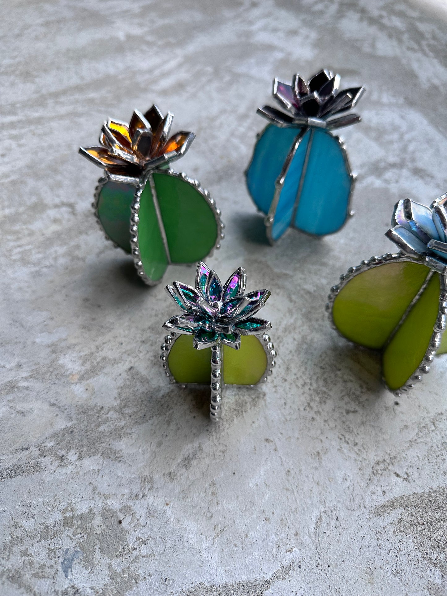 "Cactus turquoise Iridescent M", Stained glass Succulent 3D design, Mother’s Day gift, house plant for flower pot, Sun catcher, glass art