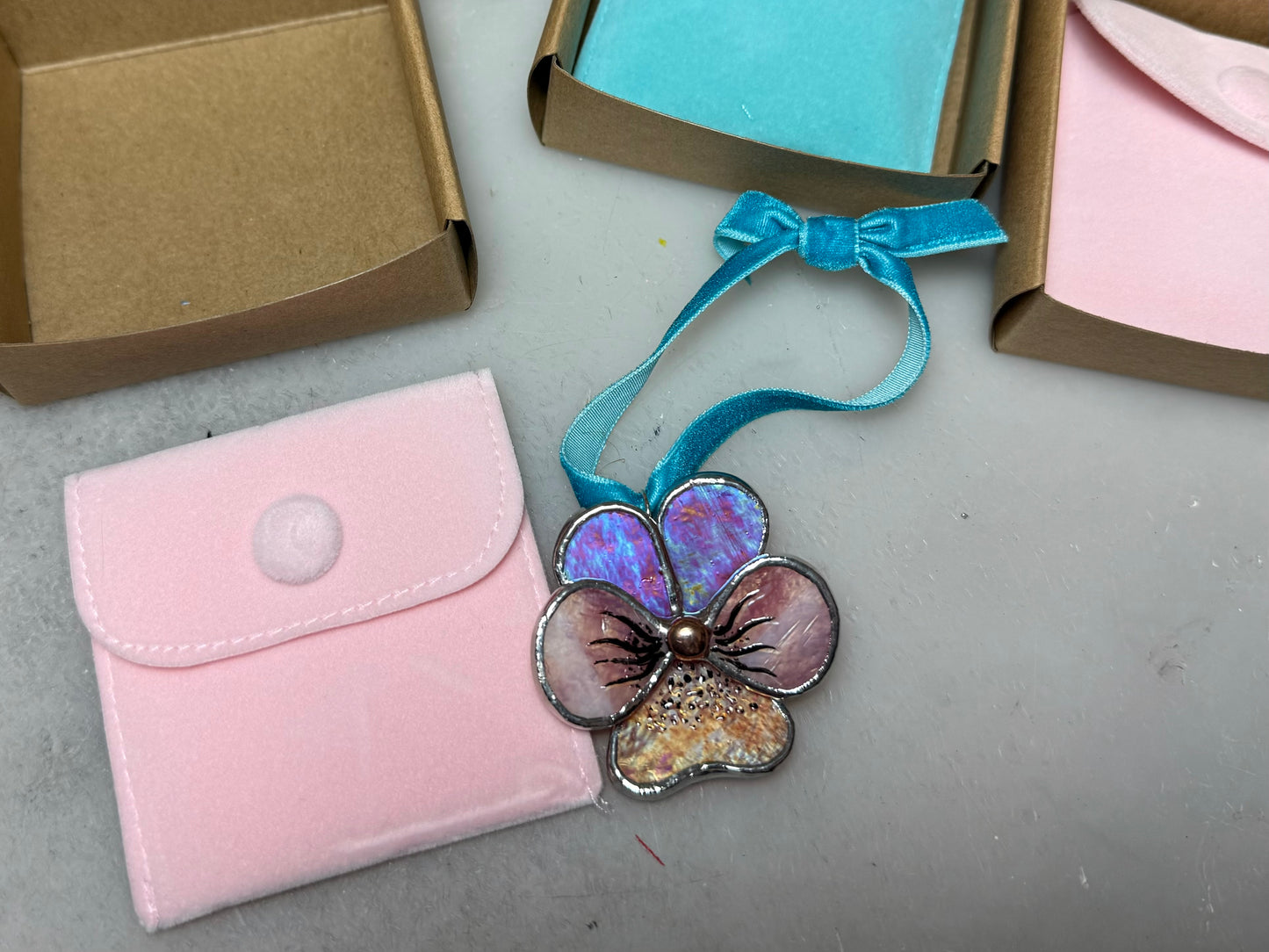 " .  CHOOSE COLOR Decorative ORNAMENT Stained glass Pansy flower, Christmas decoration, Suncatcher