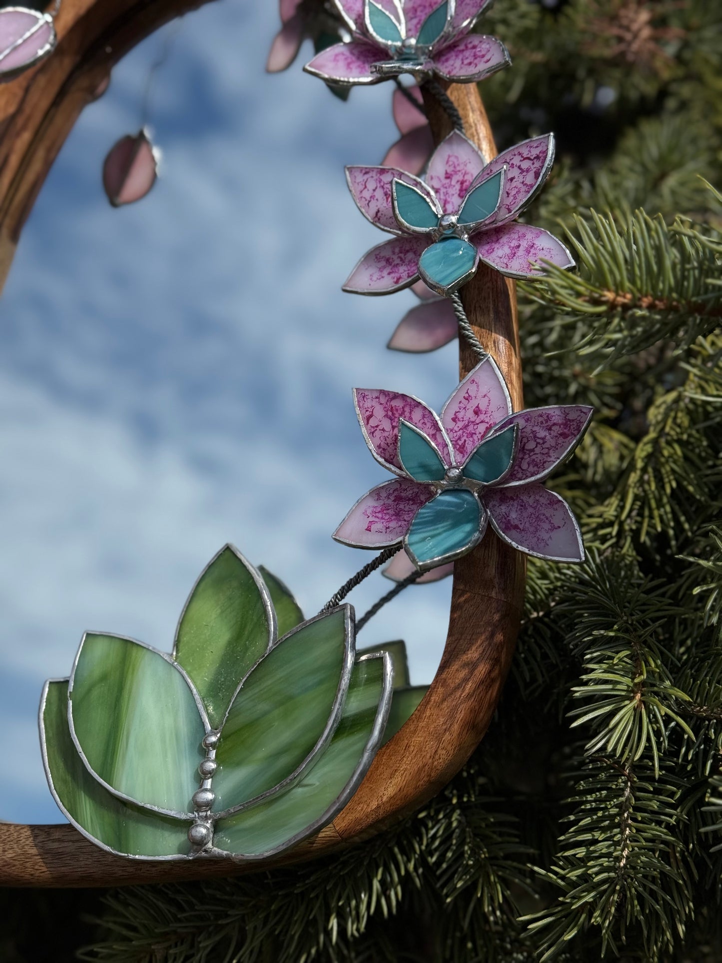" .Baby Pink Tiger Orchid Mirror”, Stained glass flower Wall decor, Suncatcher, Home wedding Decor, Christmas gift, available SALE