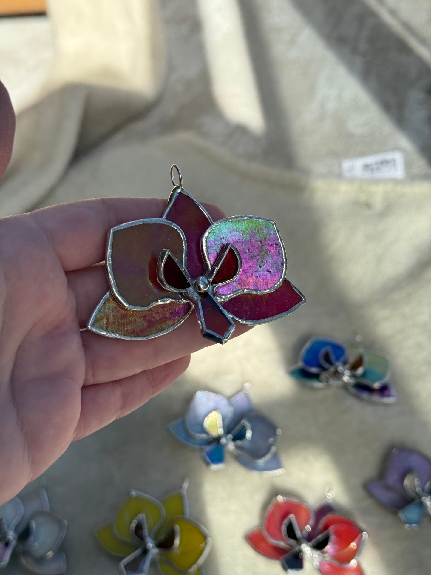 " . Orchid flower Red irid, Stained glass Decorative ORNAMENT, Christmas decoration, Suncatcher