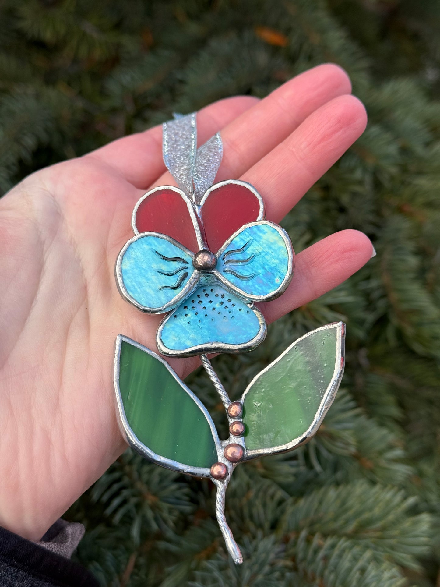 " . Pansy flower with leaves Ruby red & turquoise irid , Stained glass Decorative ORNAMENT, Christmas decoration, Suncatcher