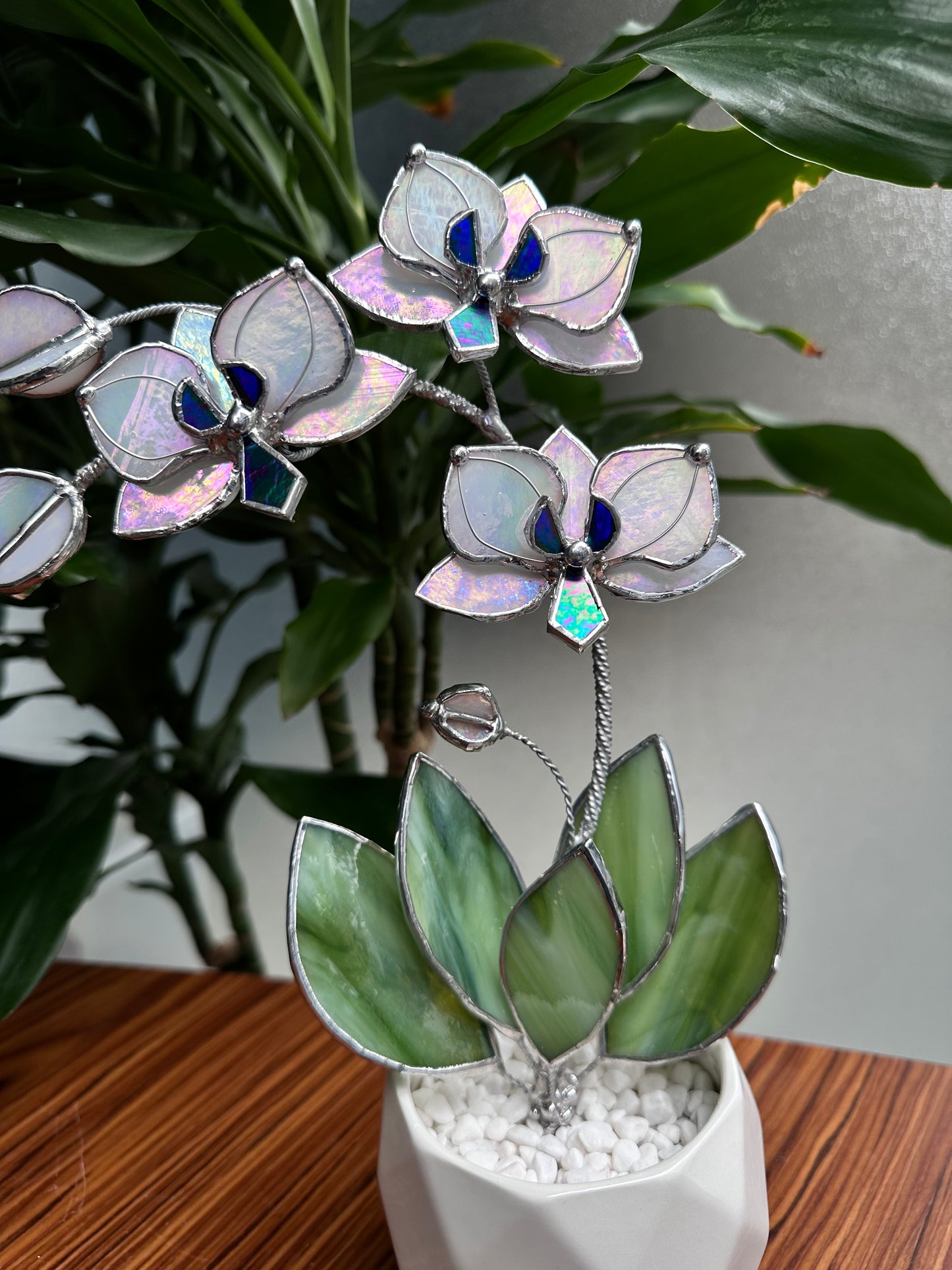 " . Orchid Pearl white iridescent, 3 flowers with pot” Stained glass tropical flower 3D, Sun catcher, Table plant decor, Garden stick, Outdoor and gardening decor