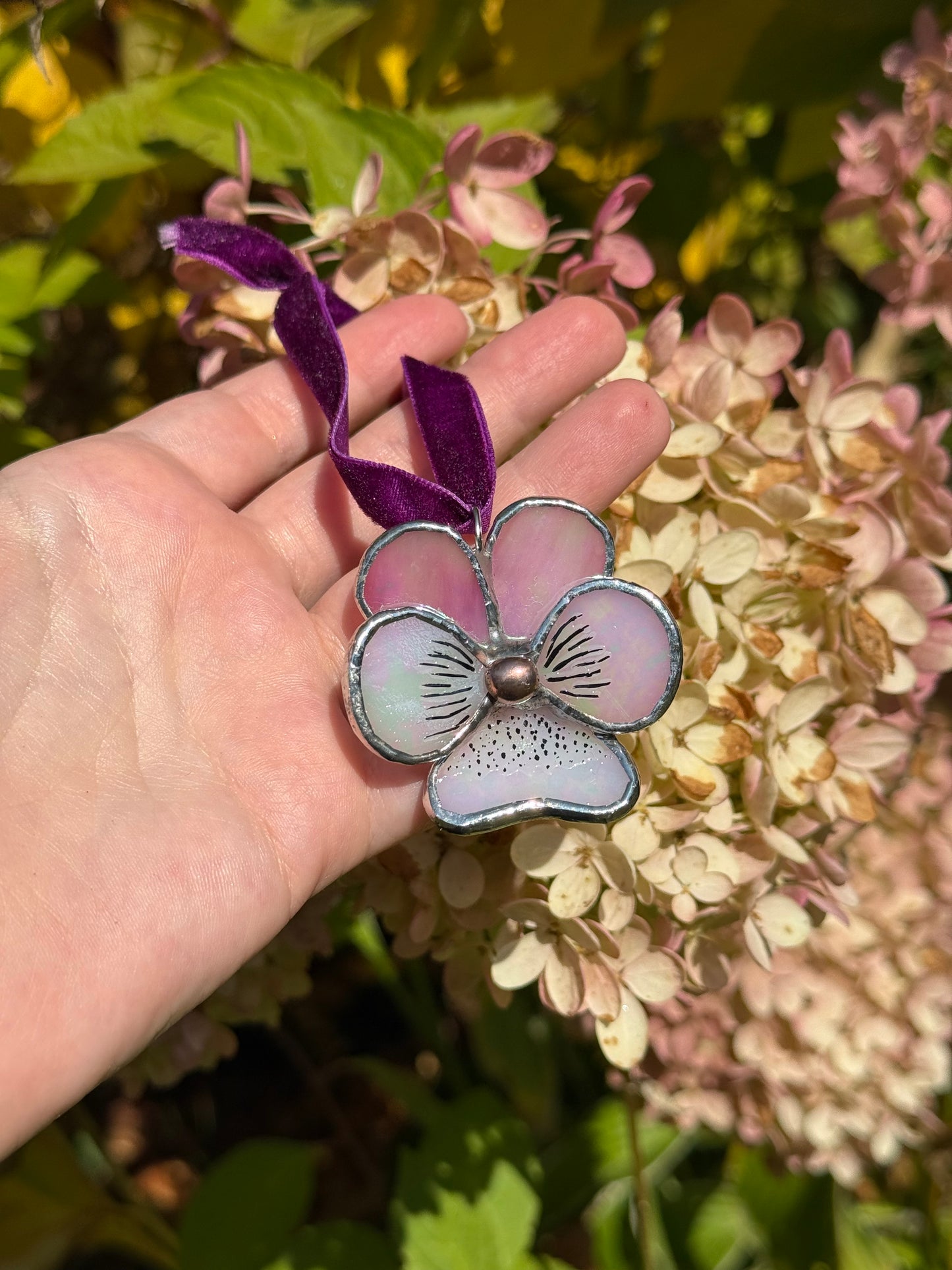 " . Pansy flower Pink & white irid, Stained glass Decorative ORNAMENT, Christmas decoration, Suncatcher