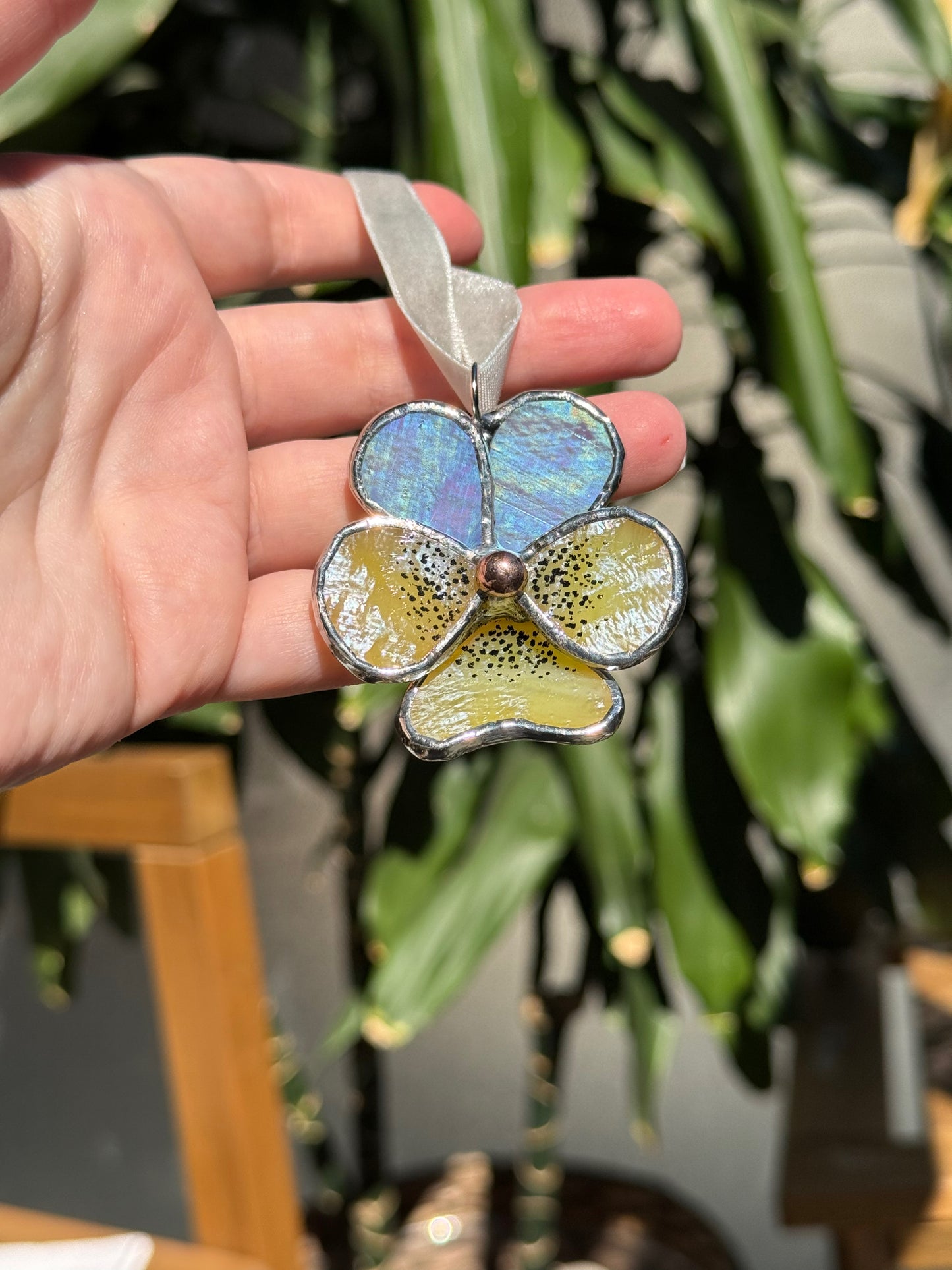 " .  CHOOSE COLOR Decorative ORNAMENT Stained glass Pansy flower, Christmas decoration, Suncatcher