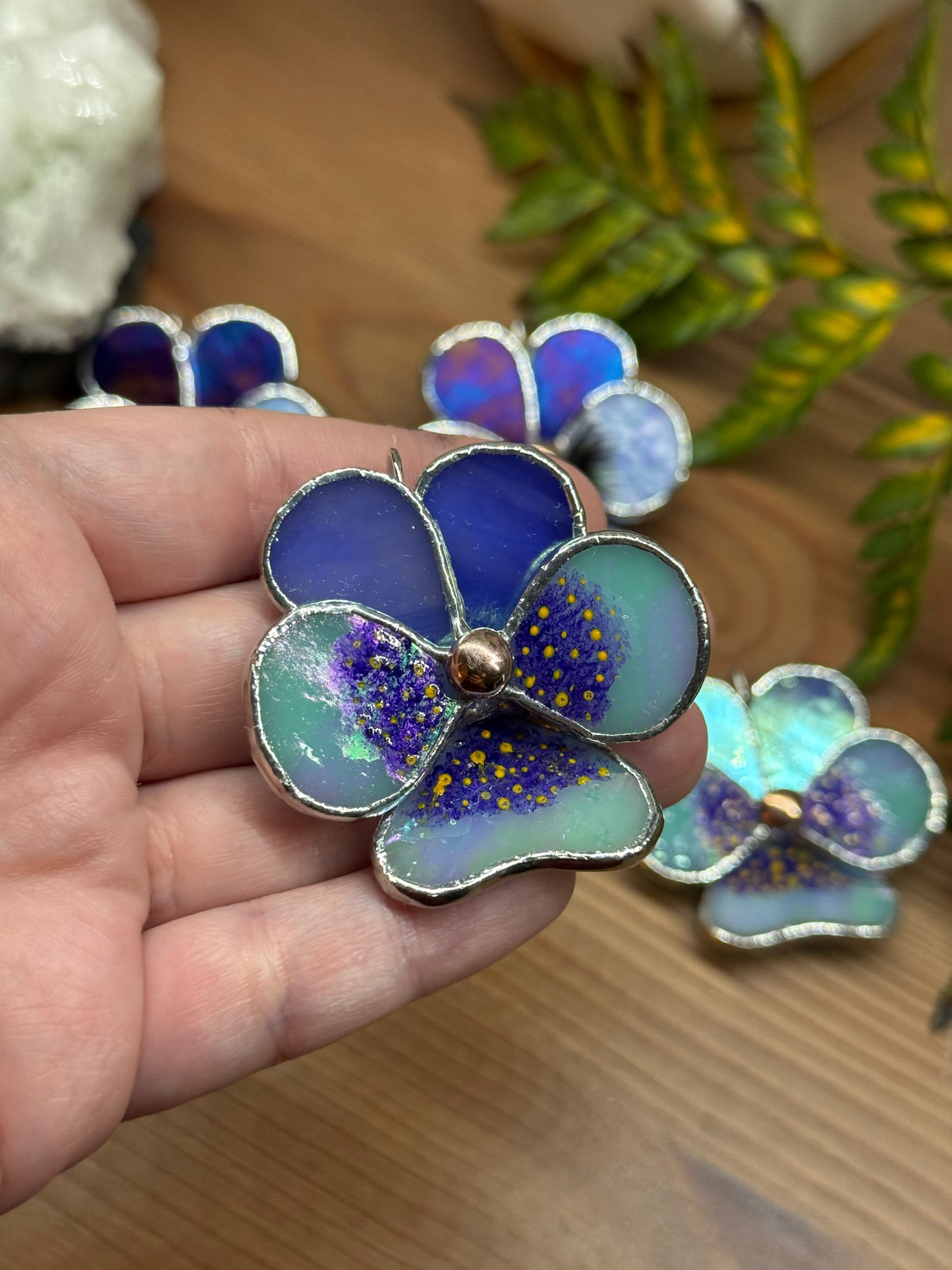 " . Pansy flower Blue & Light blue irid with pattern , Stained glass Decorative ORNAMENT, Christmas decoration, Suncatcher
