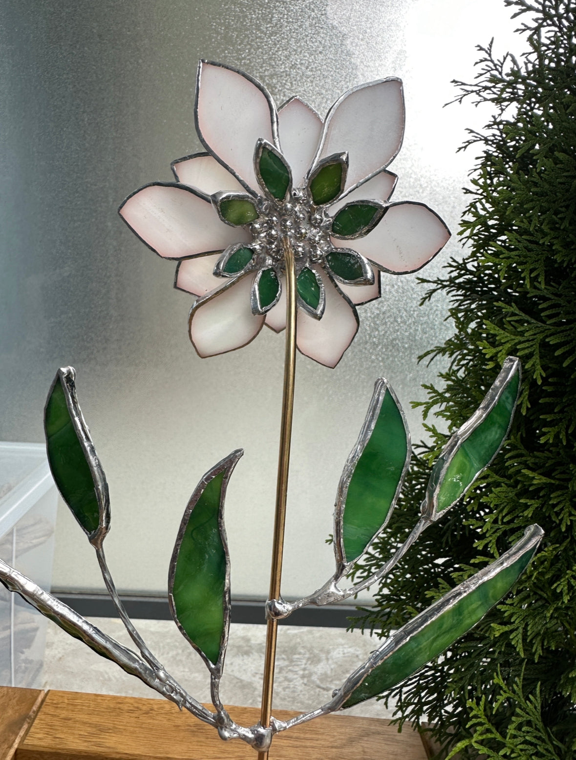 " . Pearl White Pearl Lily Iridescent" Stained glass tropical flower 3D, Sun catcher, Table plant decor, Garden stake, wedding decor, Christmas gift