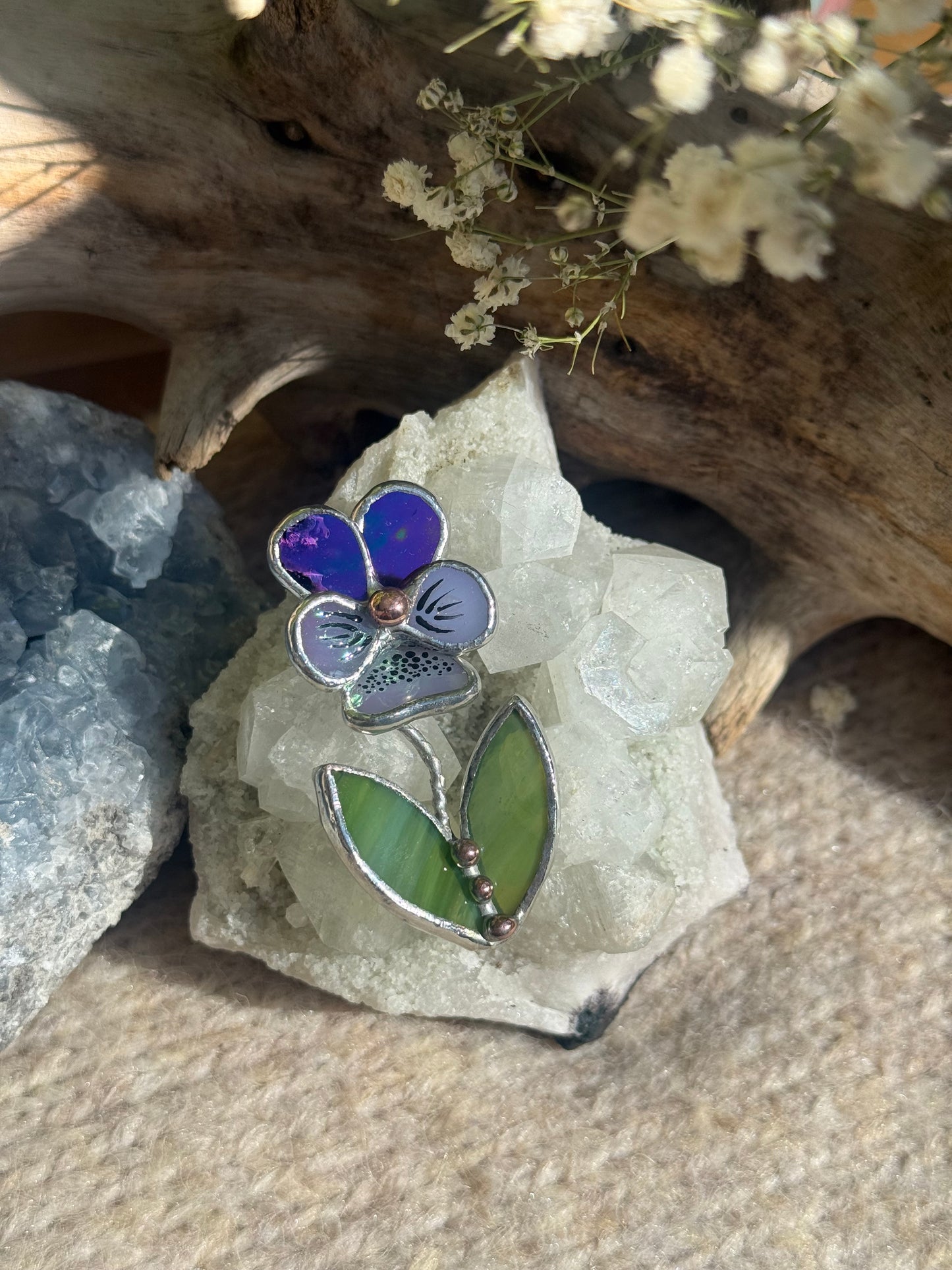 Brooch Pansy Flower Purple luminous& Lavender irid Stained glass flower 3D art jewelry new
