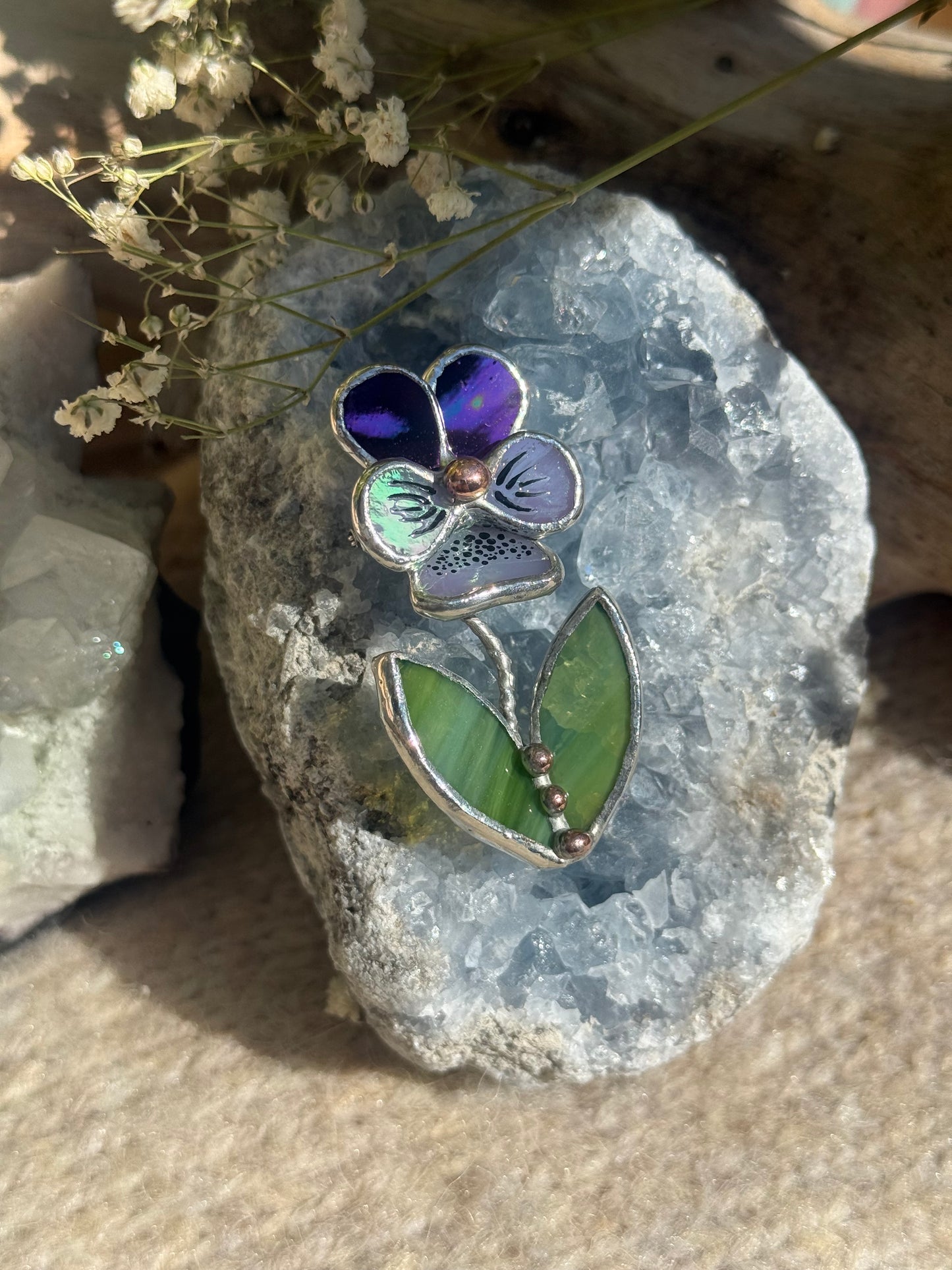 Brooch Pansy Flower Purple luminous& Lavender irid Stained glass flower 3D art jewelry new
