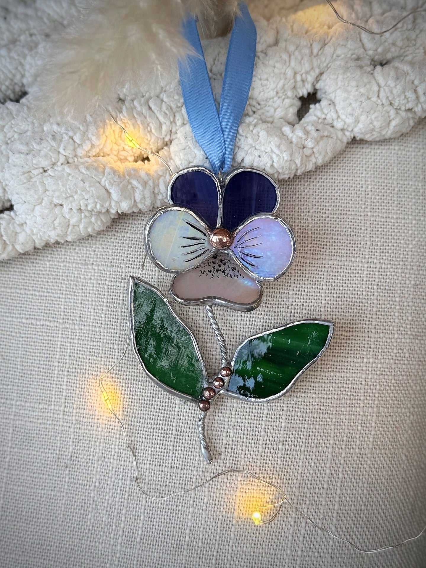 " . Pansy flower with leaves Grape purple & white irid , Stained glass Decorative ORNAMENT, Christmas decoration, Suncatcher