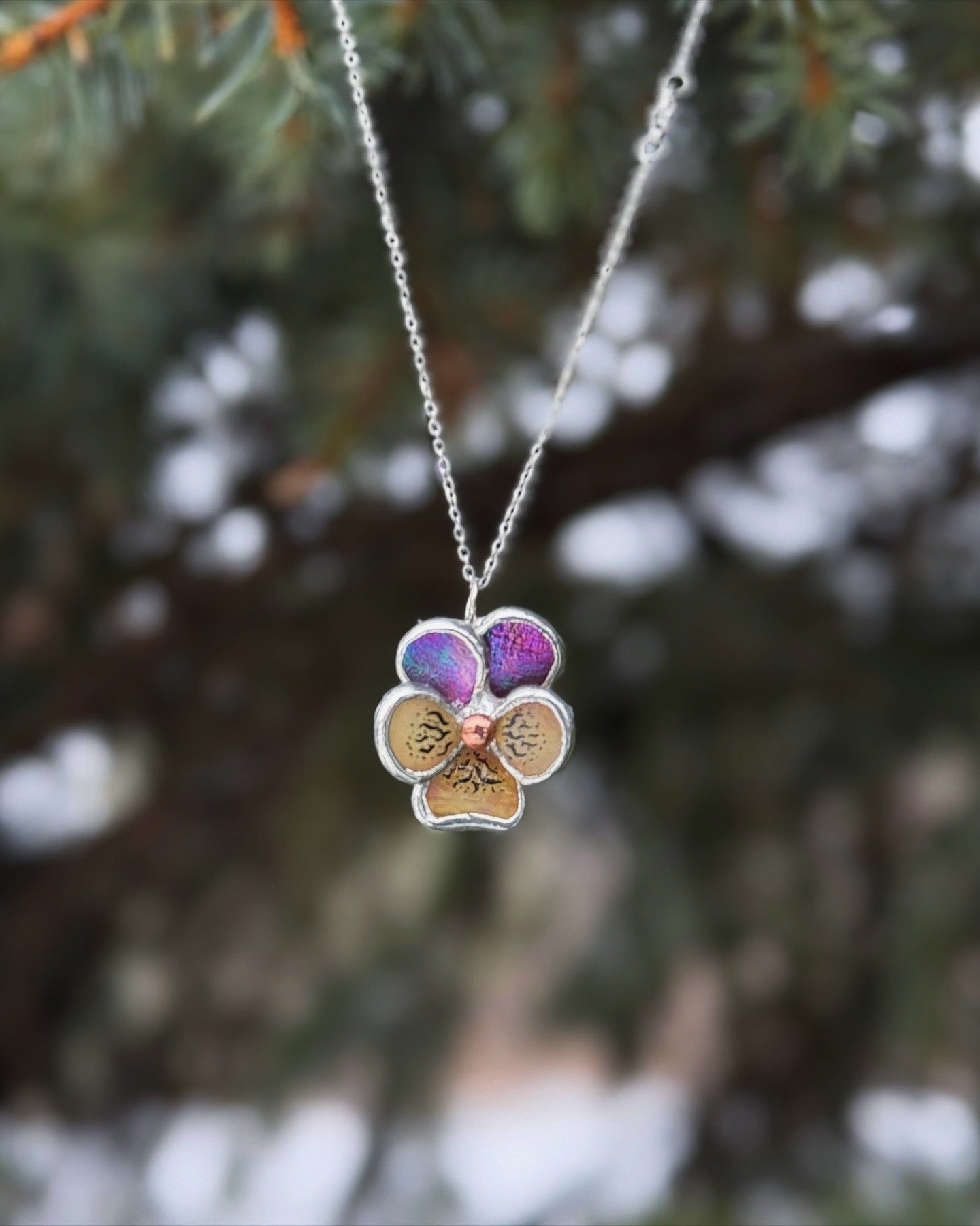 " . Pansy Mauve irid & Orange irid Necklace” Stained glass tropical flower 3D, art jewelry