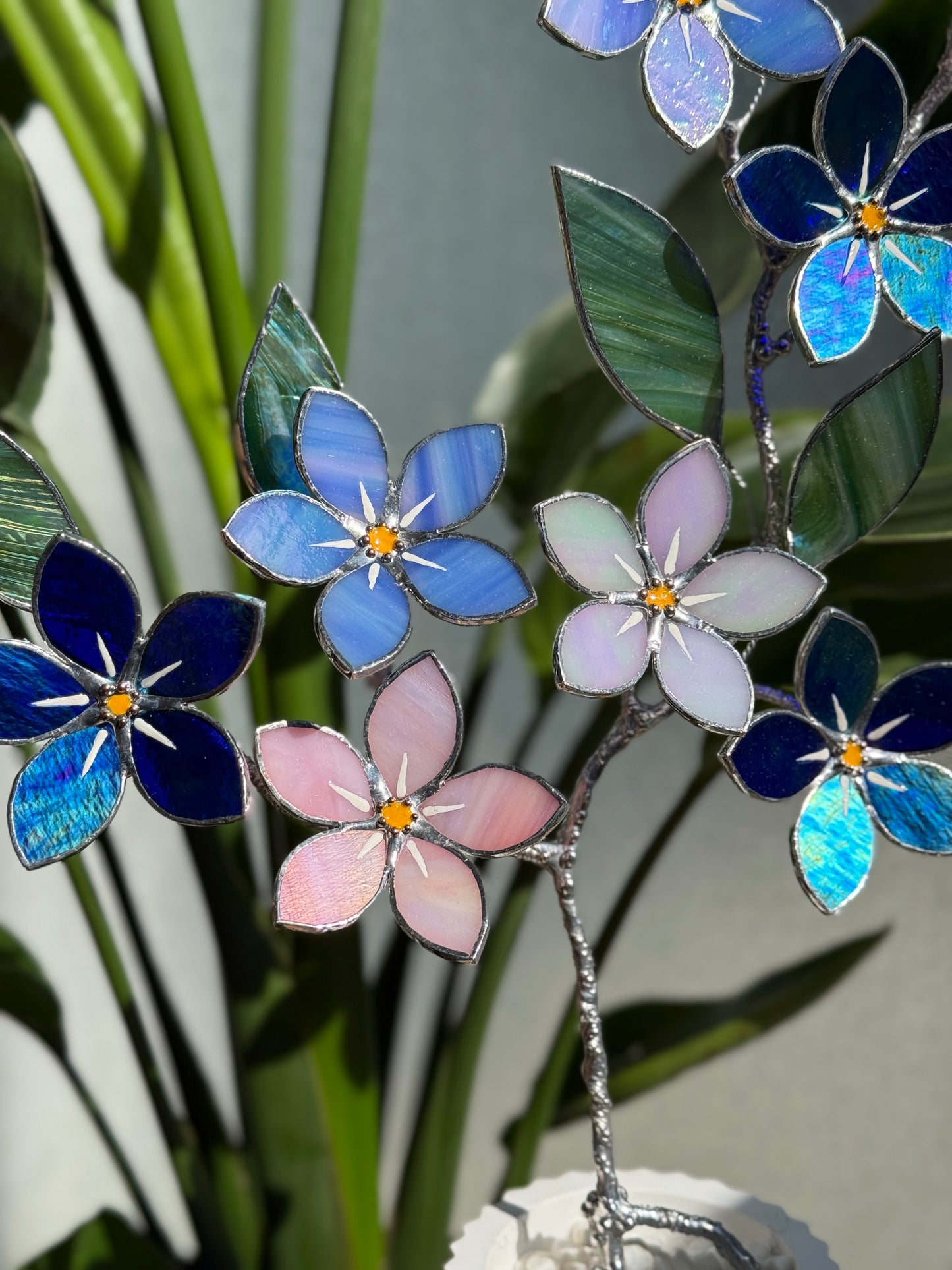FORGET ME NOT Brunch 10 flowers in a pot, Stained glass Handcrafted Floral Home Decor