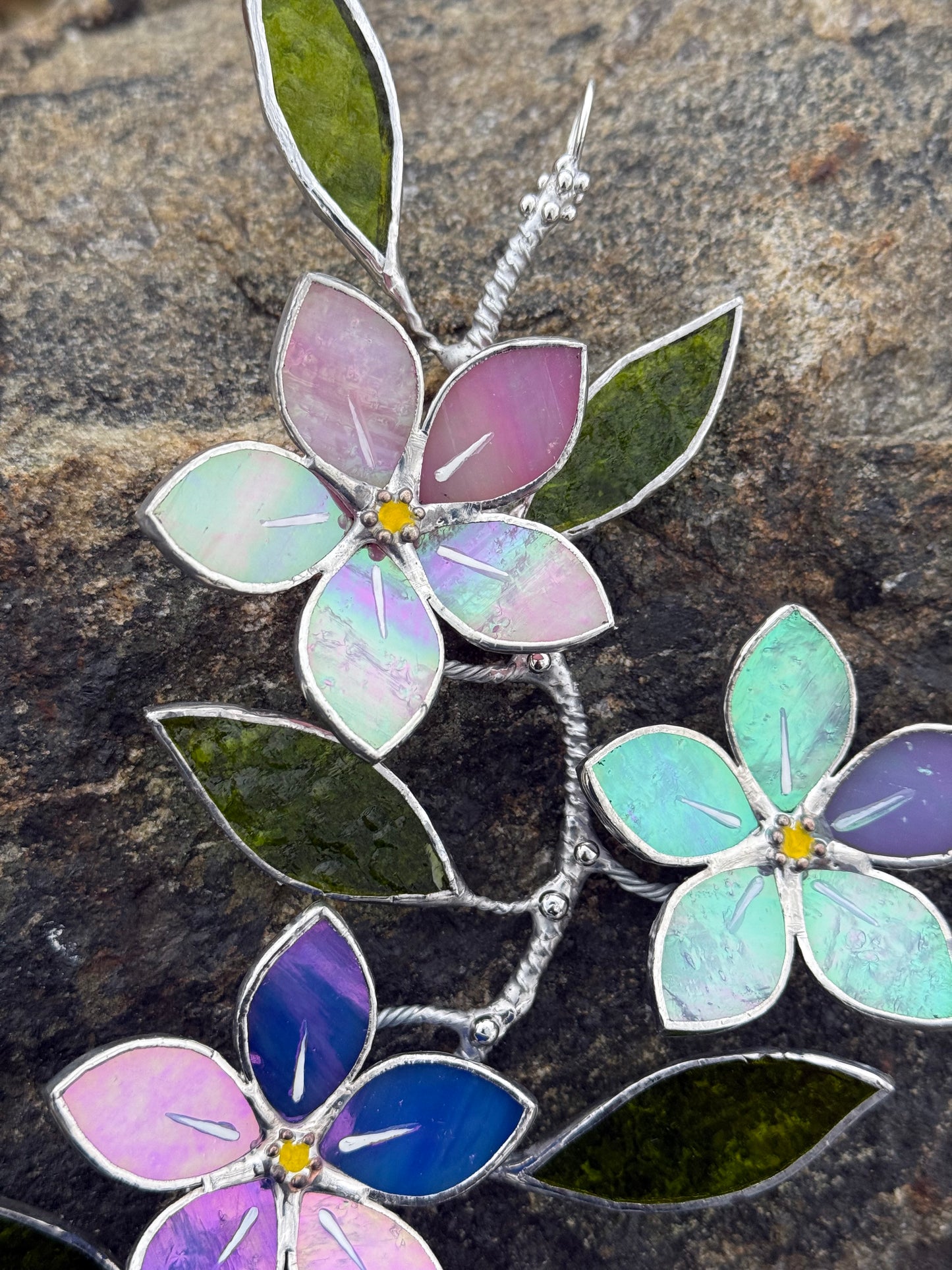 " . Forget me not flower Gradient Wall Pendant, Stained glass Decorative ORNAMENT, Walldecoration, Suncatcher