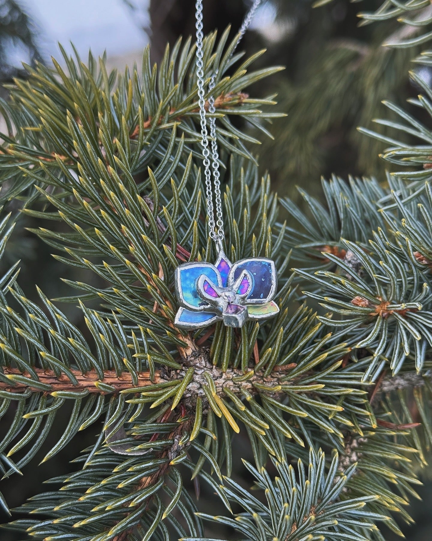 " . Necklace Orchid Lavender iridescent Necklace” Stained glass tropical flower 3D, art jewelry