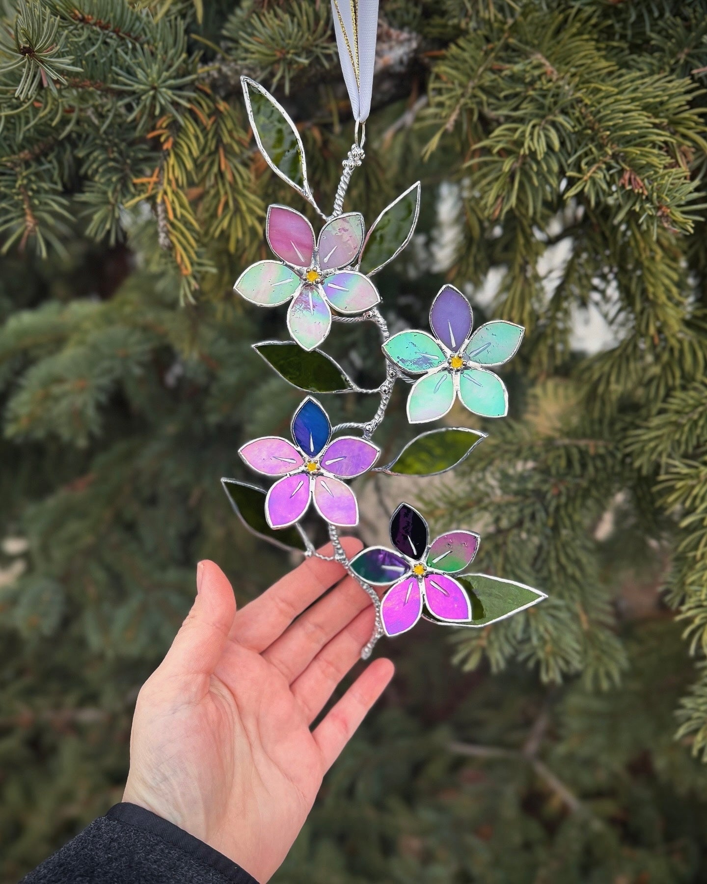 " . Forget me not flower Gradient Wall Pendant, Stained glass Decorative ORNAMENT, Walldecoration, Suncatcher