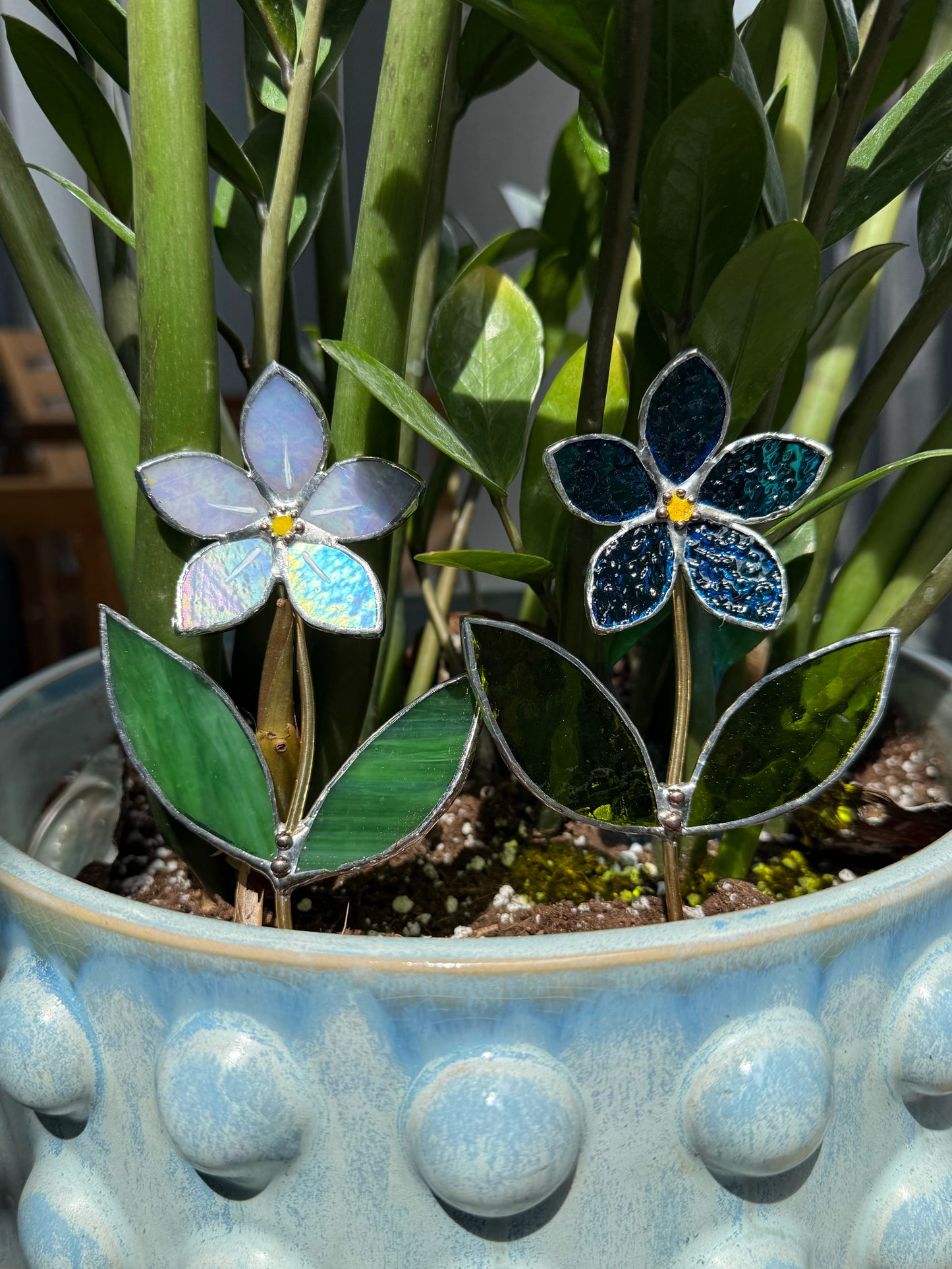 CHOOSE COLOR Forget Me Not Stained Glass Flower Stake for a Plant Pot, Handmade Suncatcher