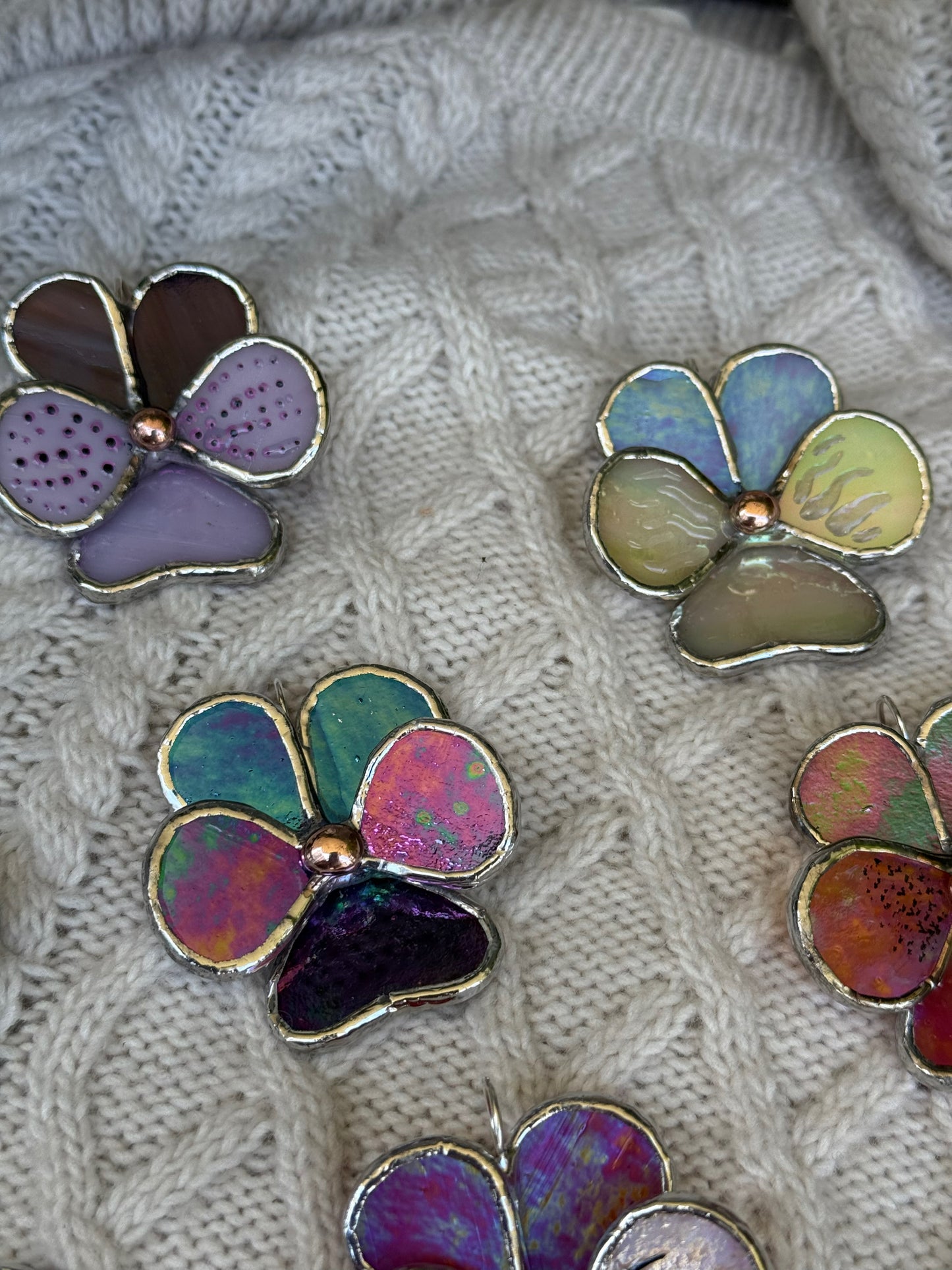 " .  CHOOSE COLOR Decorative ORNAMENTS Stained glass Pansy flower, Christmas decoration, Suncatcher, wall window hanging”