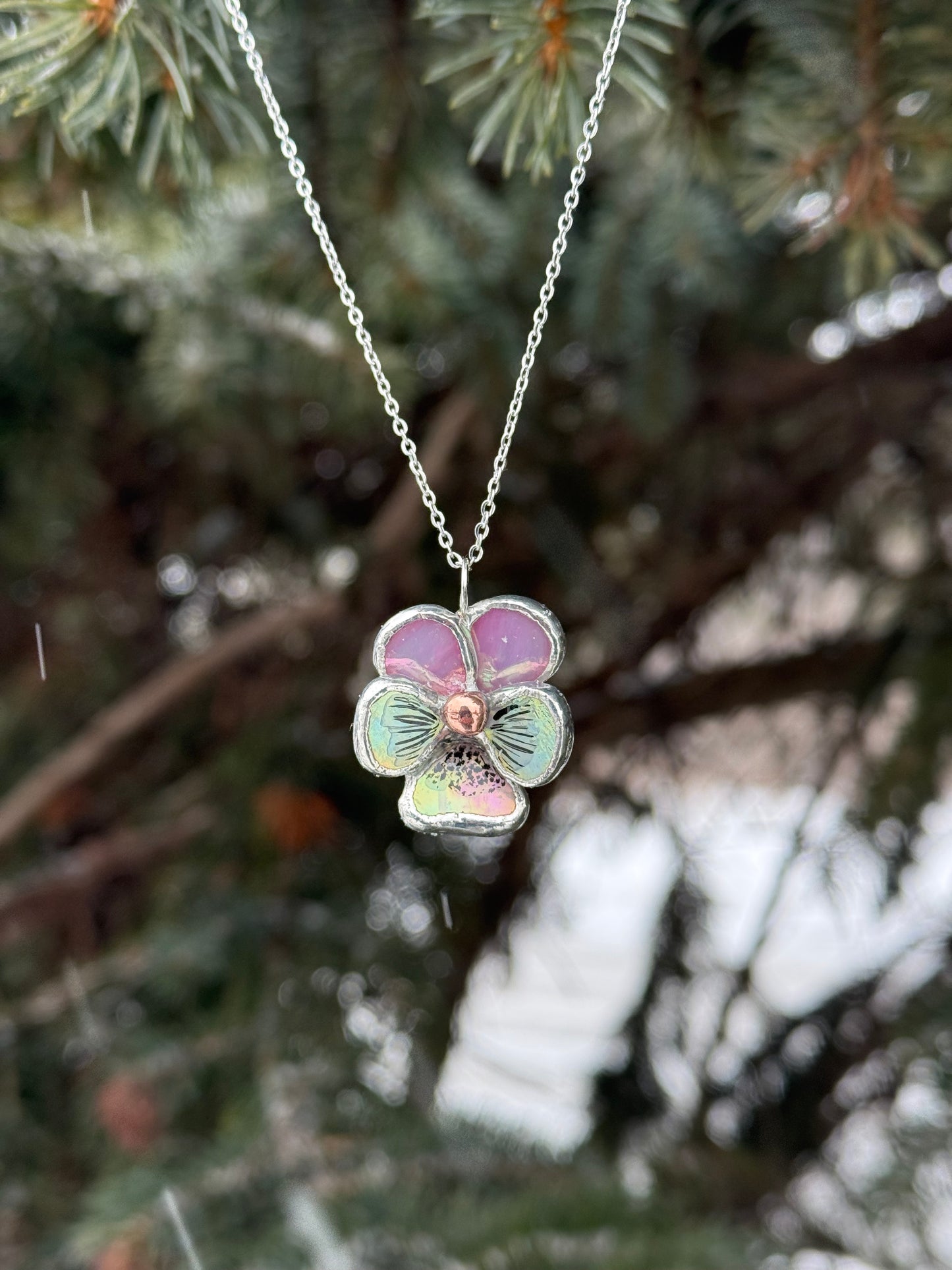 " . Pansy Pink irid & White irid Necklace” Stained glass tropical flower 3D, art jewelry