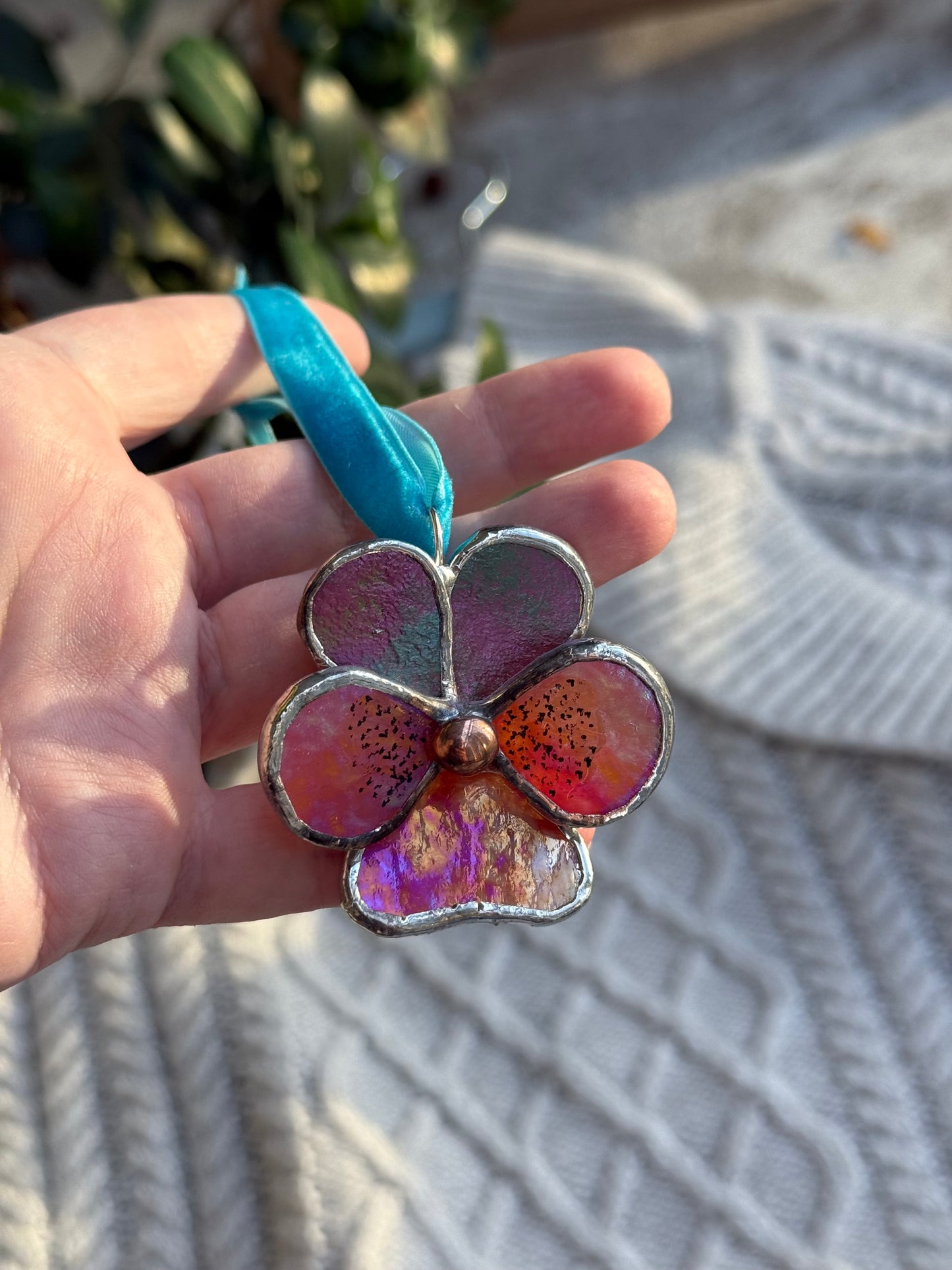 " . Pansy flower Mauve & Orange irid, Stained glass Decorative ORNAMENT, Christmas decoration, Suncatcher