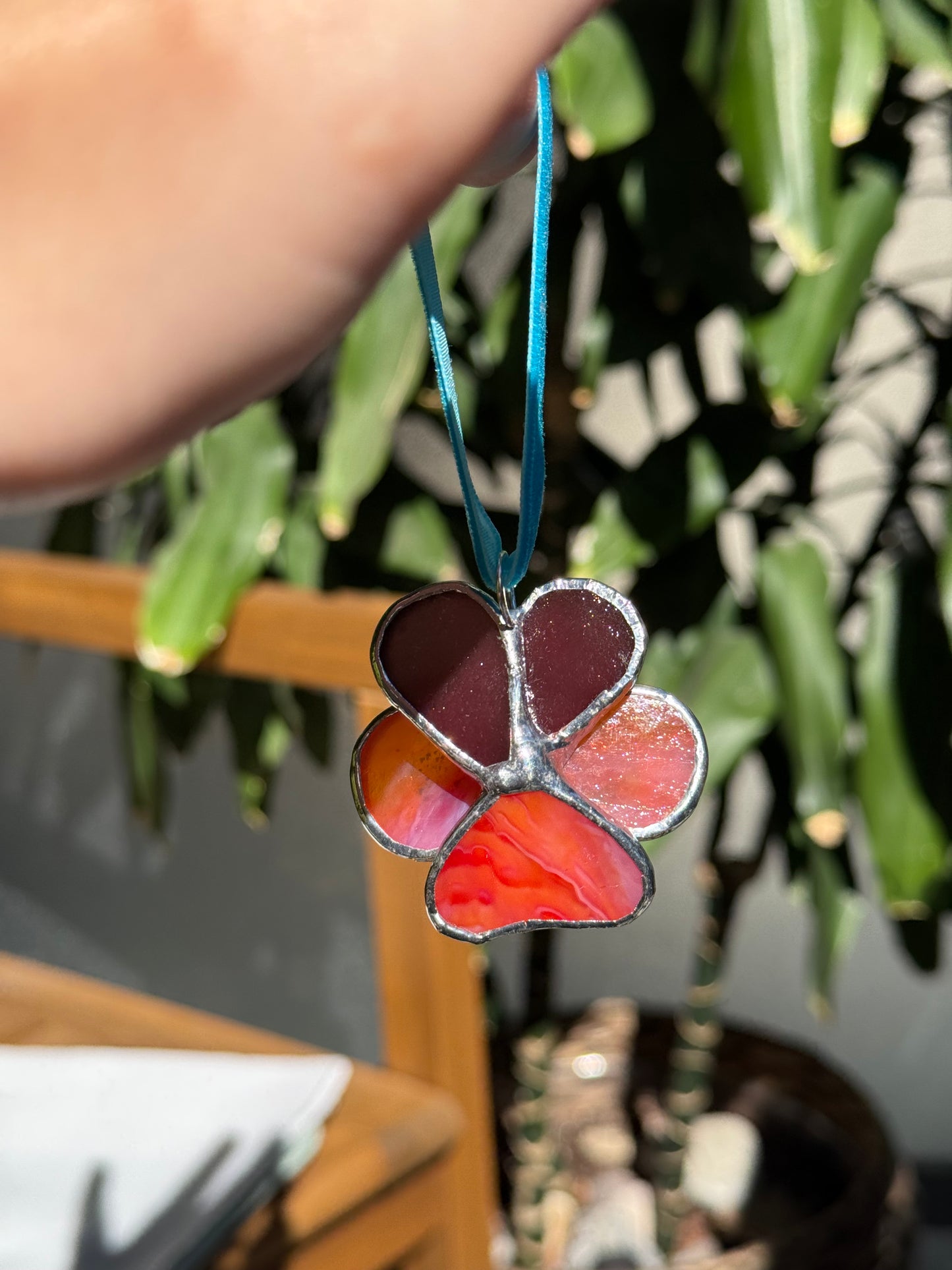 " . Pansy flower Mauve & Orange irid, Stained glass Decorative ORNAMENT, Christmas decoration, Suncatcher