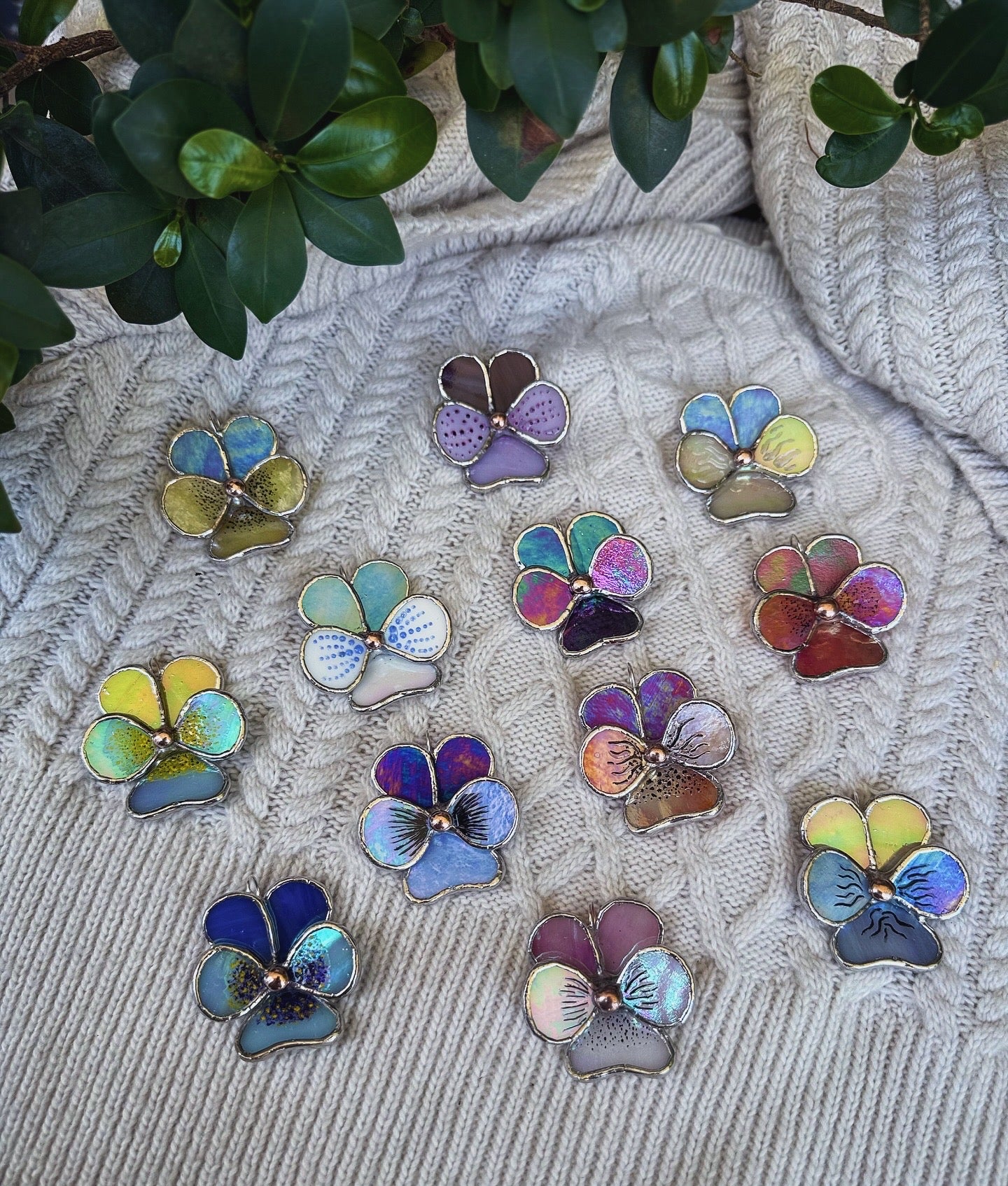 " .  CHOOSE COLOR Decorative ORNAMENTS Stained glass Pansy flower, Christmas decoration, Suncatcher, wall window hanging”
