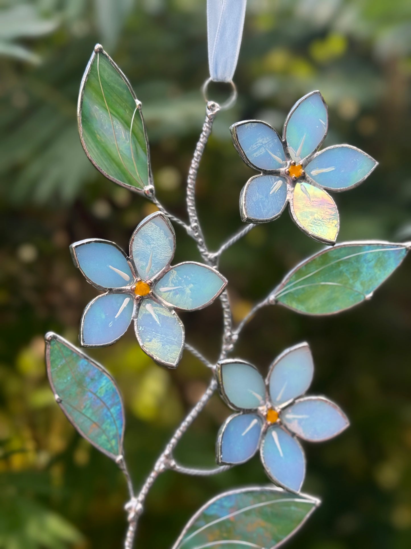 .Forget Me Not light blue Artisan Stained Glass Suncatcher Floral Wall Hanging new