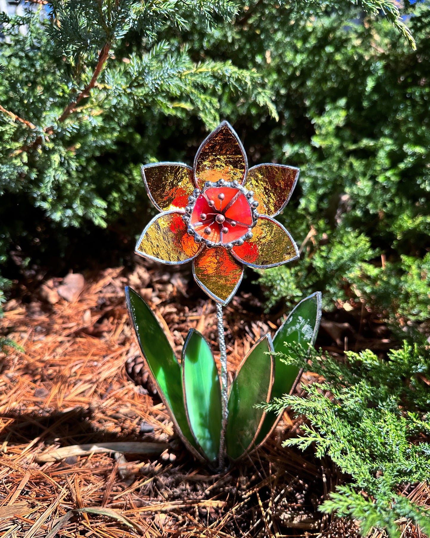 " . Golden Daffodil Flower with pot" Stained glass tropical flower 3D, Sun catcher, Table plant decor, Garden stick, wedding decor, Christmas gift, available