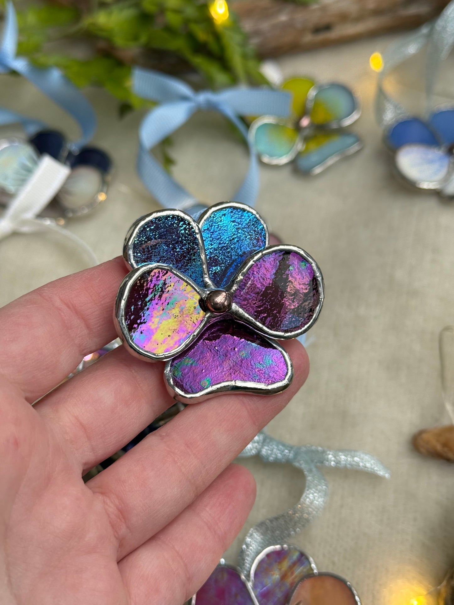 " . Pansy flower Plum irid transparent , Stained glass Decorative ORNAMENT, Christmas decoration, Suncatcher new