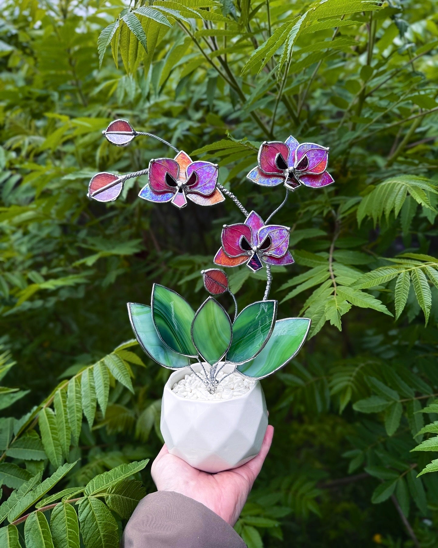 " . Berry red iridescent Orchid 3 flowers with pot” Stained glass tropical flower 3D, Sun catcher, Table plant, Garden stick, Outdoor and gardening decor available new