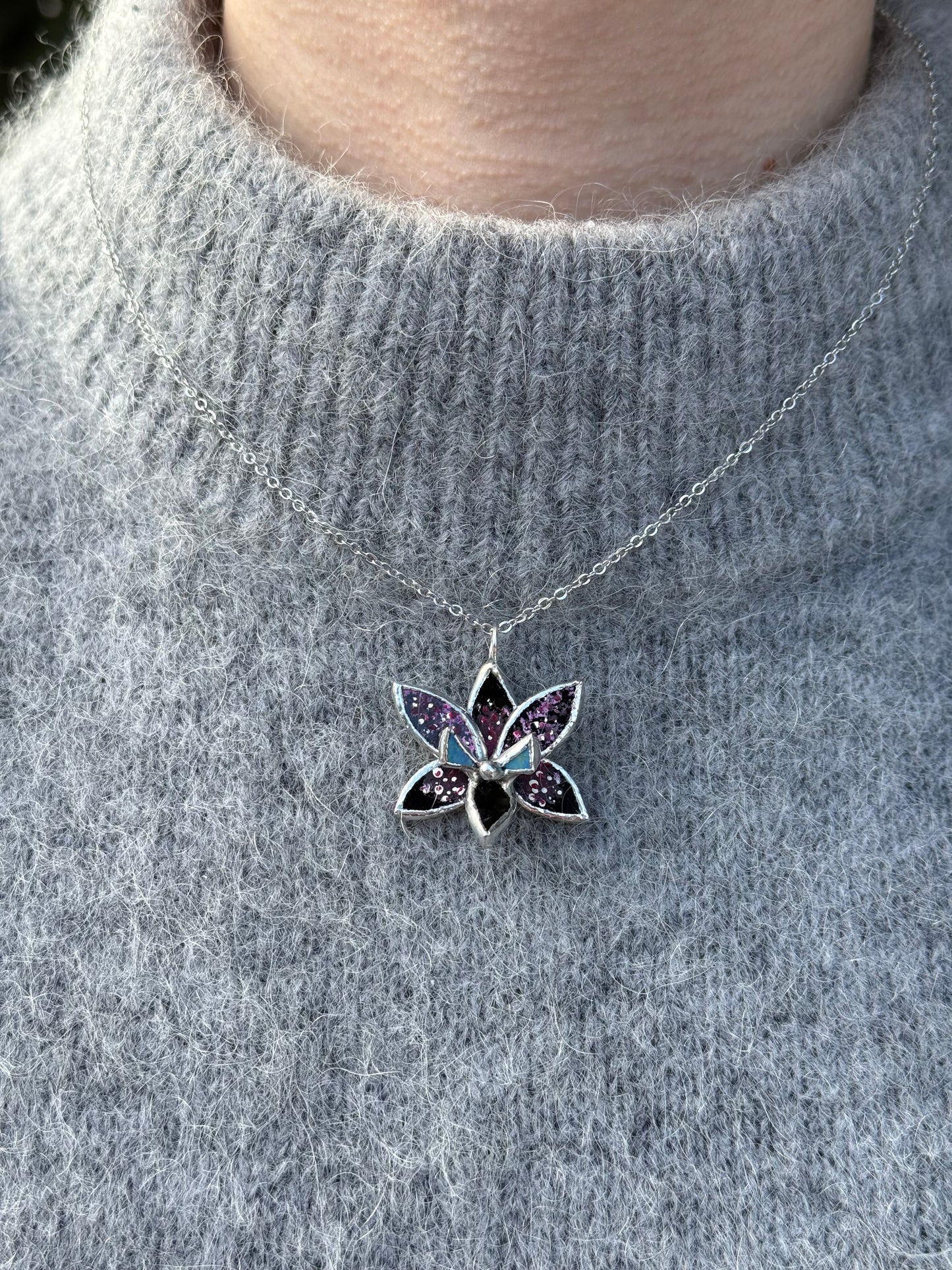 " . Necklace Tropical Orchid Black tiger with” Stained glass tropical flower 3D, art jewelry