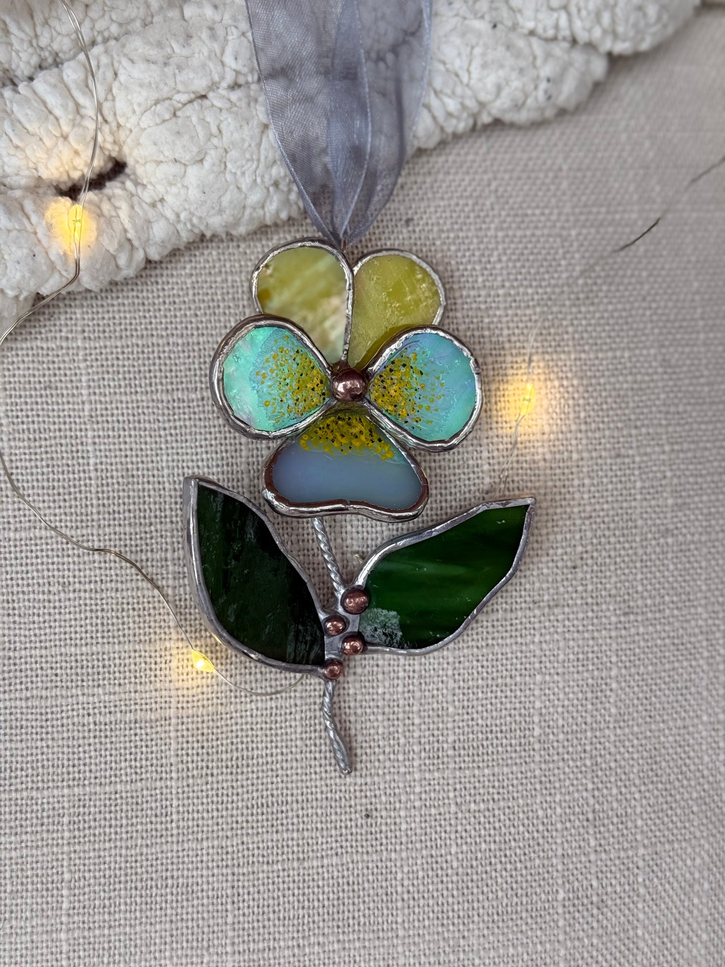 " . Pansy flower with leaves Yellow & sky blue irid , Stained glass Decorative ORNAMENT, Christmas decoration, Suncatcher