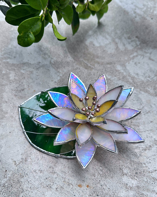 ".Water Lily White Pearl with leaf" Stained glass table decor, holiday decorations, succulents