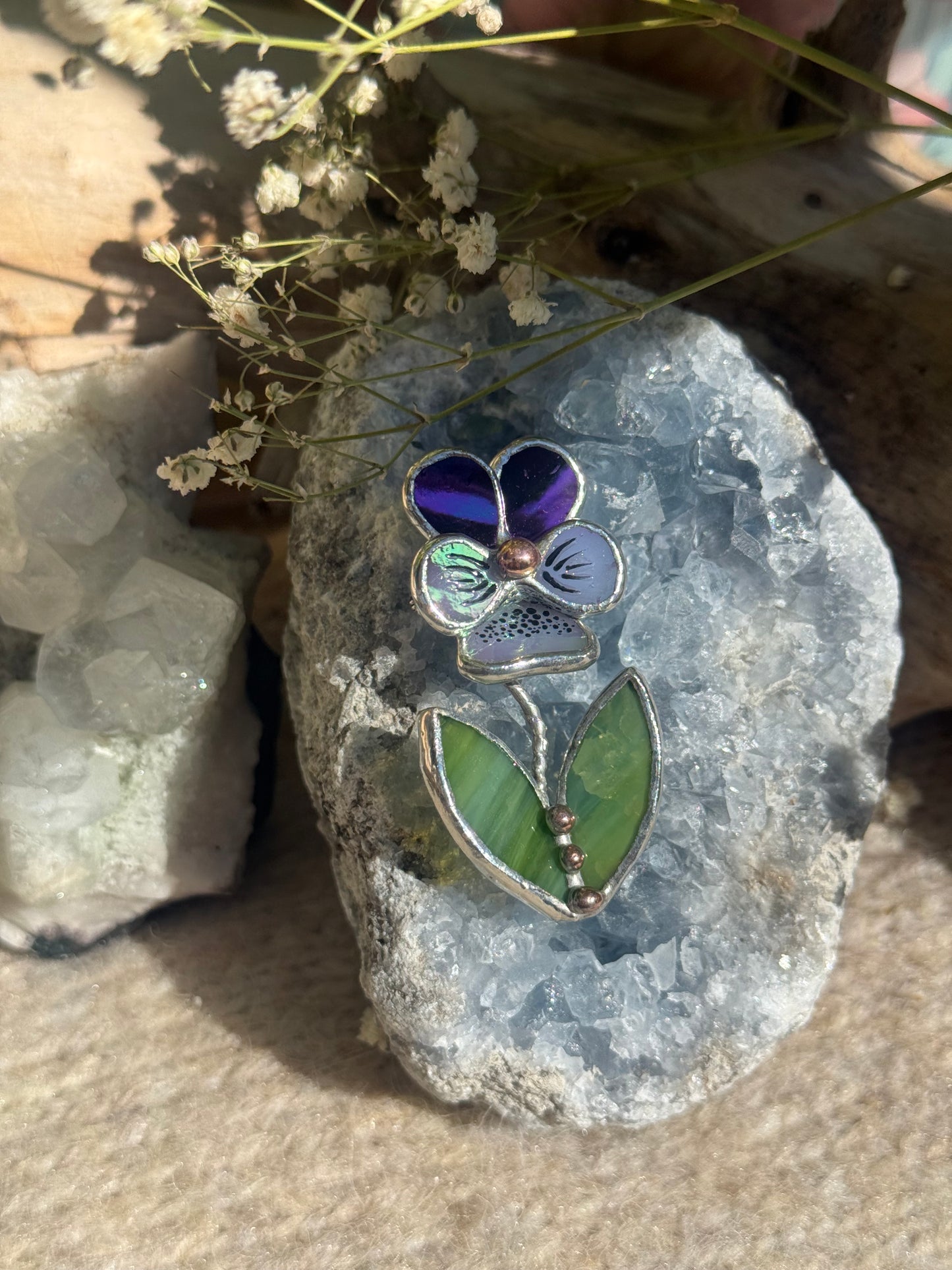 Brooch Pansy Flower Purple luminous& Lavender irid Stained glass flower 3D art jewelry new