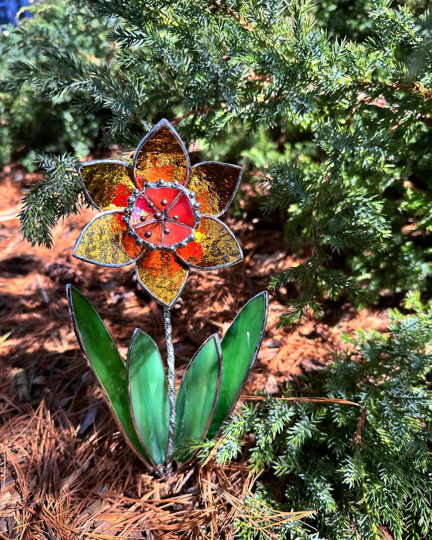 " . Golden Daffodil Flower with pot" Stained glass tropical flower 3D, Sun catcher, Table plant decor, Garden stick, wedding decor, Christmas gift, available