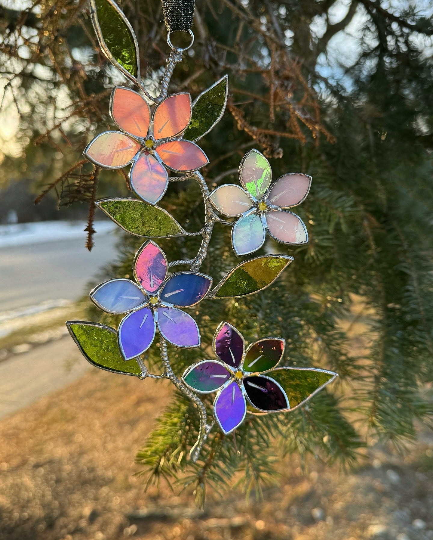 " . Forget me not flower Gradient Wall Pendant, Stained glass Decorative ORNAMENT, Walldecoration, Suncatcher