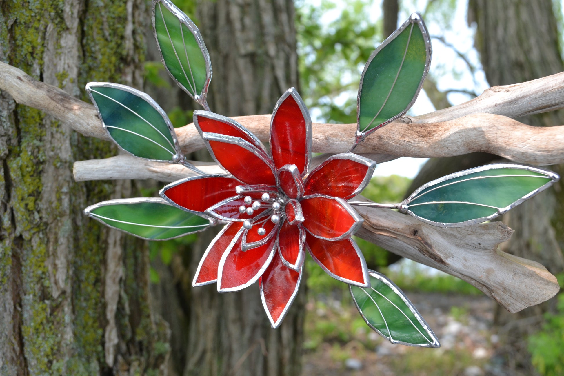 .Beautiful Lily Stained glass tropical flower 3D, Sun catcher, Table  plant decor, Garden stake, wedding decor, Christmas gift