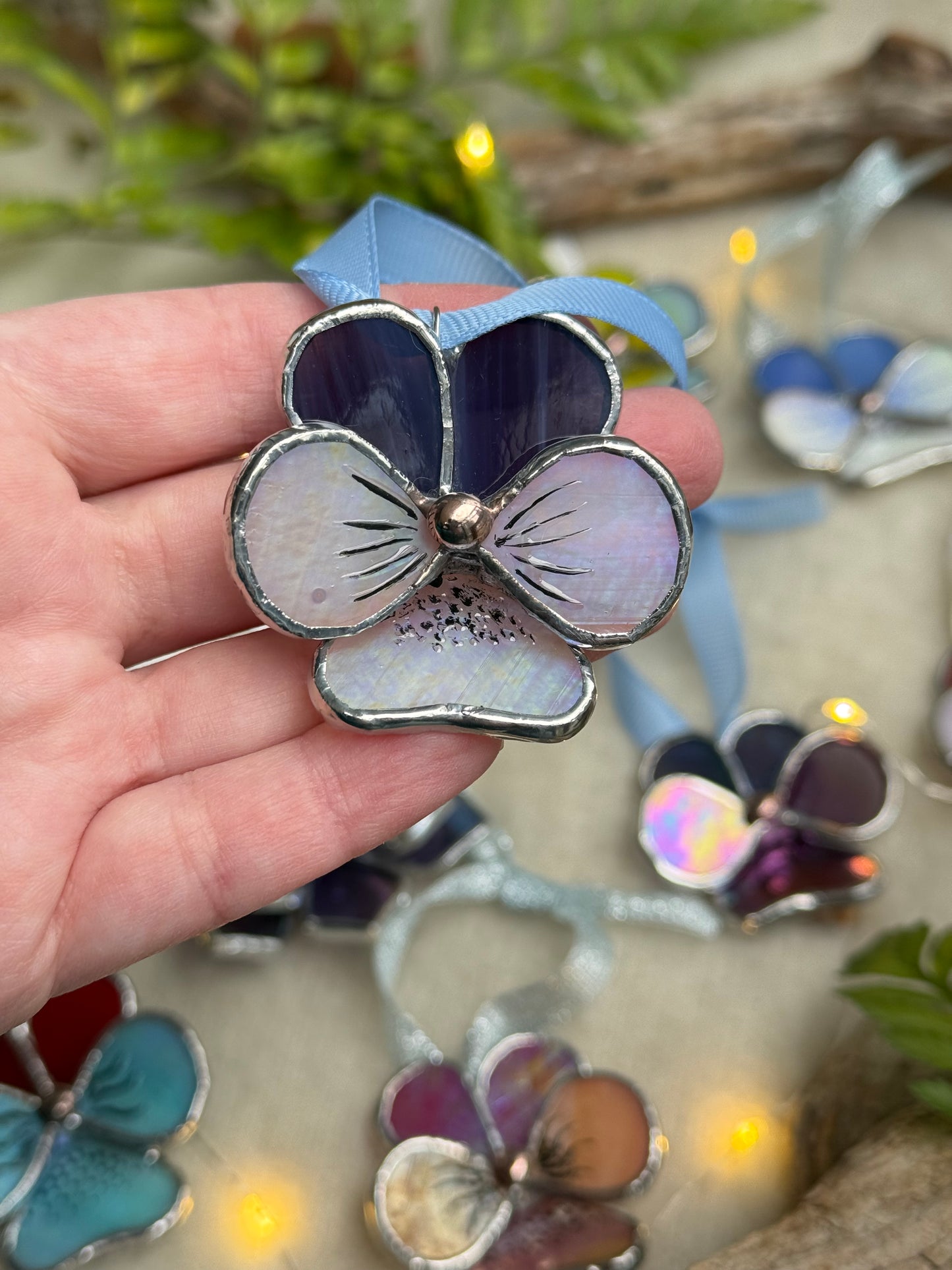 " . Pansy flower Grape purple & white irid , Stained glass Decorative ORNAMENT, Christmas decoration, Suncatcher new