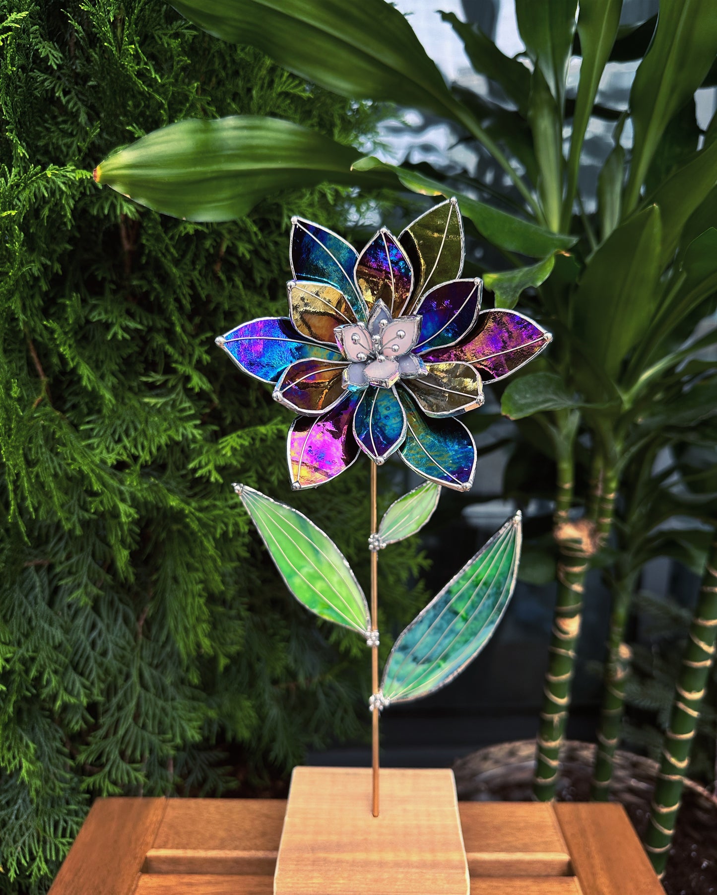Lily Multicolour Iridescent in the ceramic pot, Stained glass flower tropical  3D, Suncatcher, Table plant decor