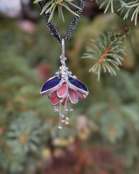 " . CHOOSE COLOR Fucshia flower , Stained glass Decorative ORNAMENT, Christmas decoration, Suncatcher