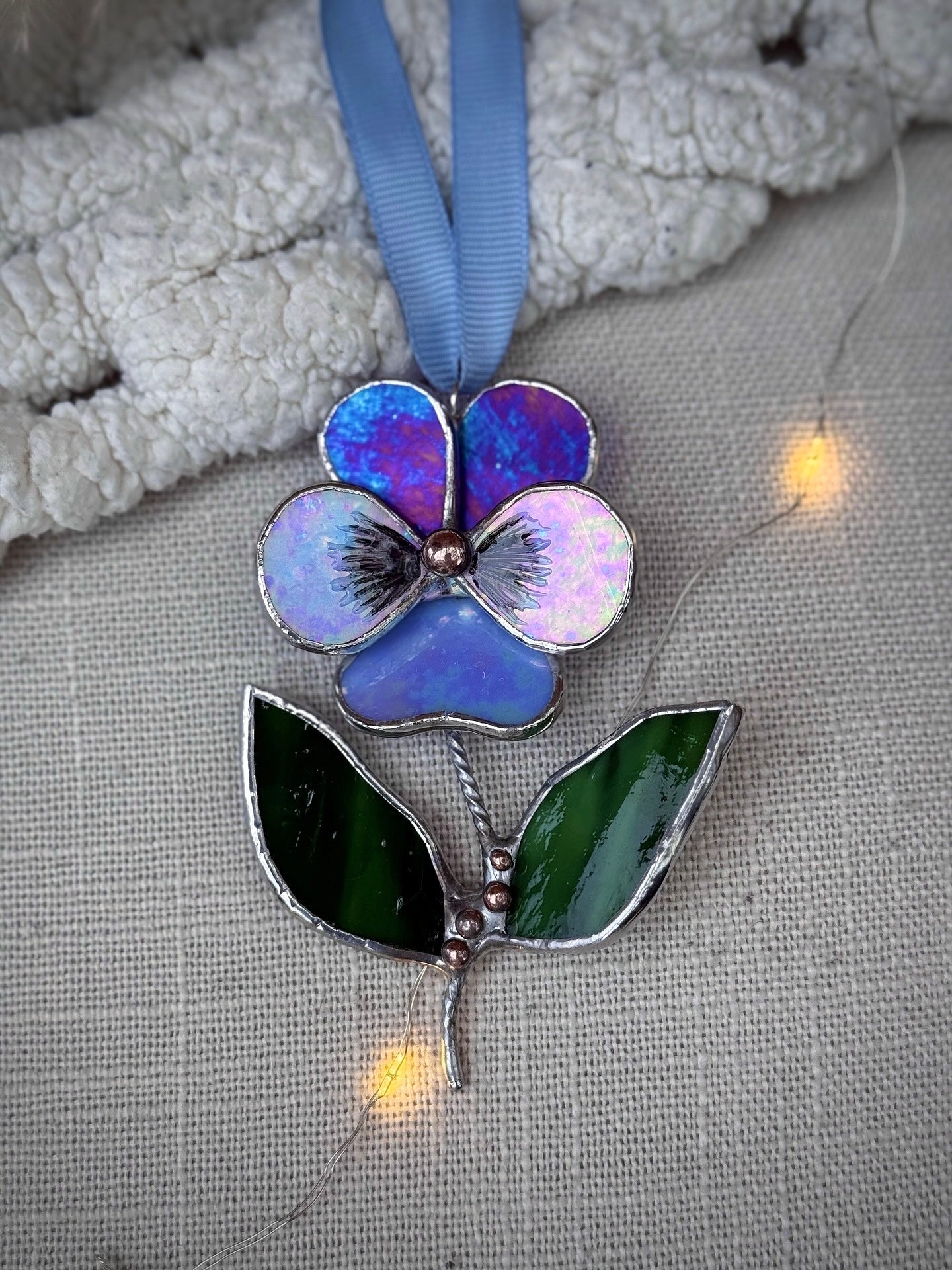 " . Pansy flower with leaves Indigo & light blue irid , Stained glass Decorative ORNAMENT, Christmas decoration, Suncatcher