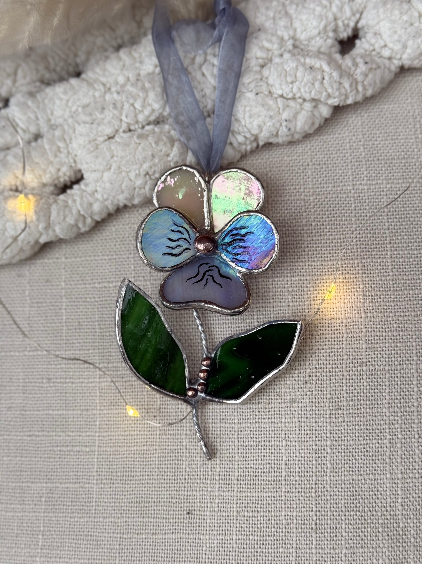 " . Pansy flower with leaves beige & lavender irid , Stained glass Decorative ORNAMENT, Christmas decoration, Suncatcher