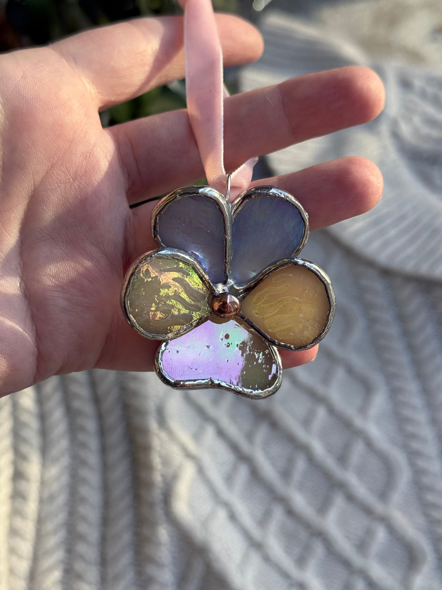 " . Pansy flower Lavender & Beige irid, Stained glass Decorative ORNAMENT, Christmas decoration, Suncatcher