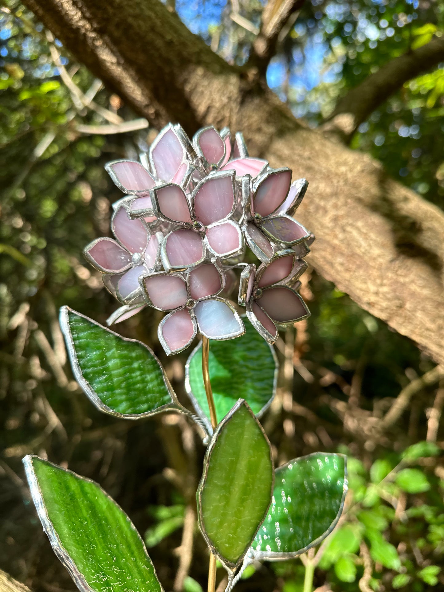 " . Dusty Pink Hydrangea bunch translucent in the sun in flower pot”, Stained glass tropical flower 3D, Sun catcher, Table plant, Garden stick, Outdoor and gardening decor