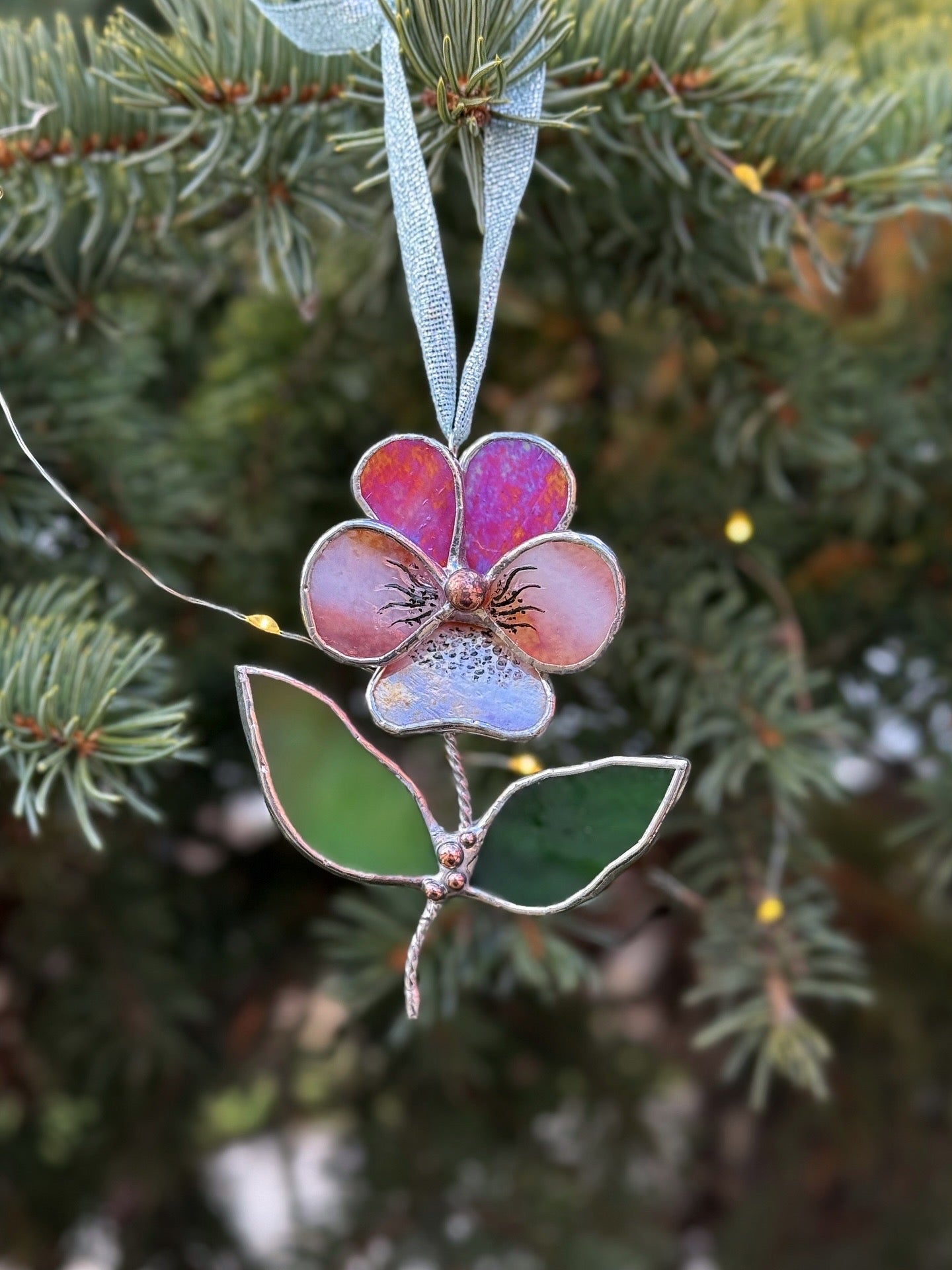 " . Pansy flower with leaves Berry red &  peach irid , Stained glass Decorative ORNAMENT, Christmas decoration, Suncatcher