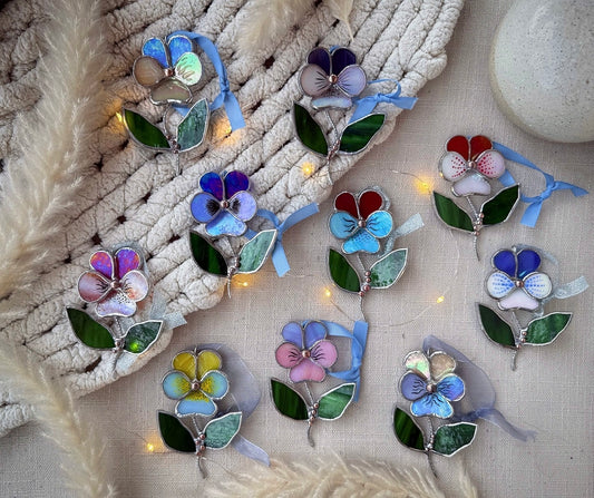 " .  CHOOSE COLOR Decorative ORNAMENT Stained glass Pansy flower with leaves, Christmas decoration, Suncatcher